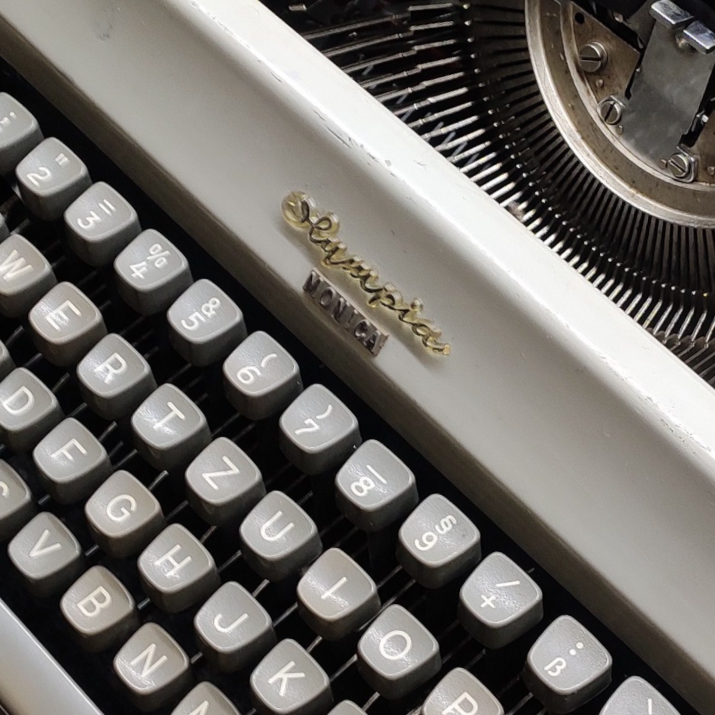 Image of Olympia Monica Typewriter. Available from universaltypewritercompany.in