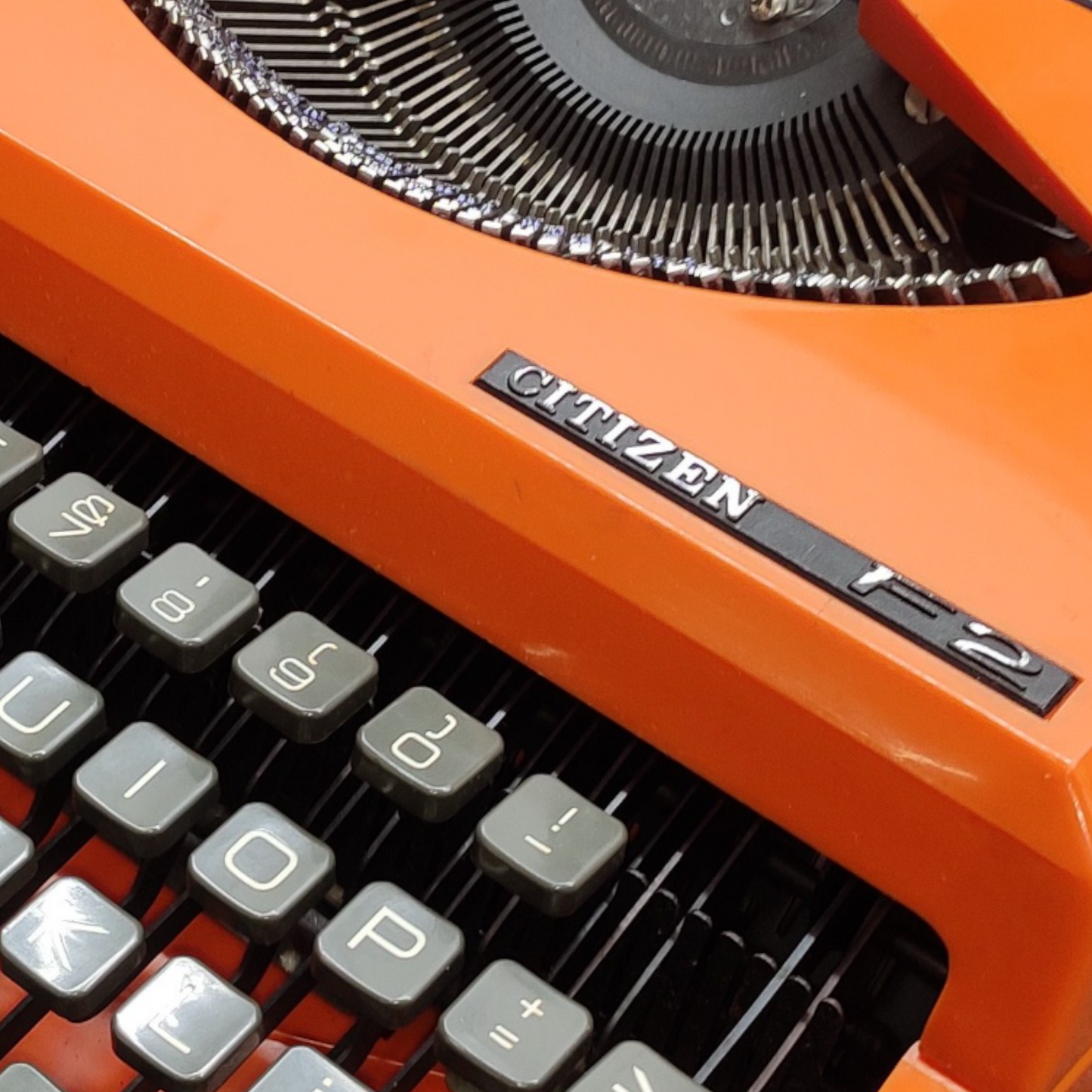 Image of CITIZEN F-2 Typewriter. Available from universaltypewritercompany.in