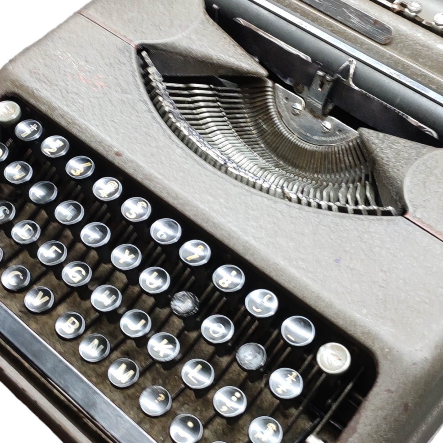 Image of Hermes Baby Typewriter. Available from universaltypewritercompany.in