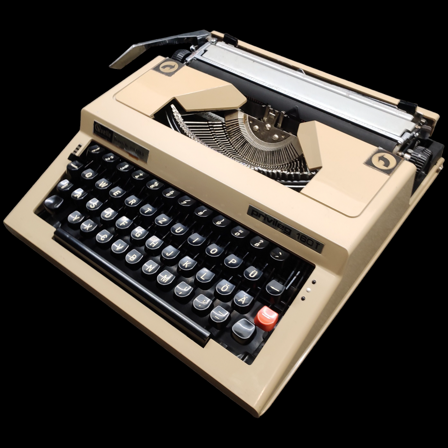 Image of Privileg 160T Typewriter. Available from universaltypewritercompany.in