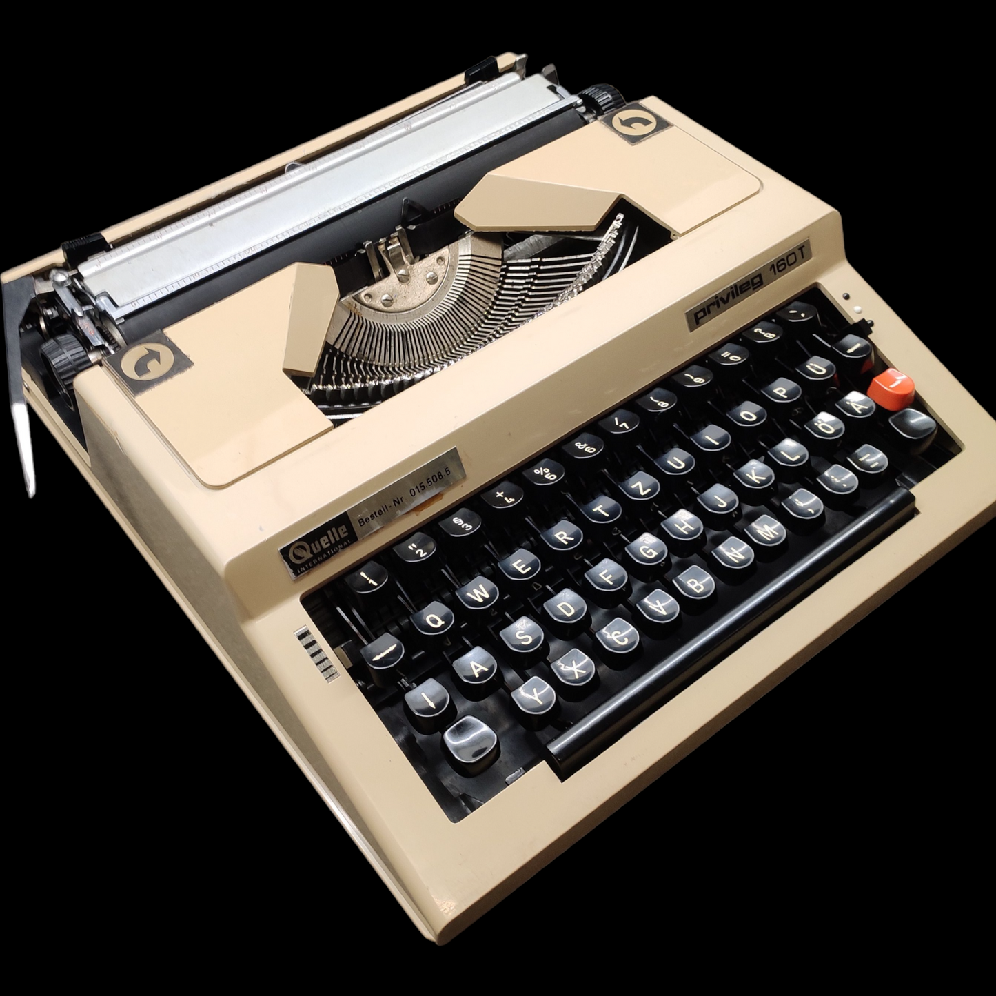 Image of Privileg 160T Typewriter. Available from universaltypewritercompany.in