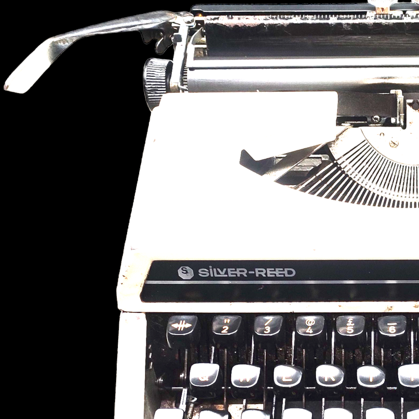 Silver Reed SR100 Typewriter. Available from universaltypewritercompany.in