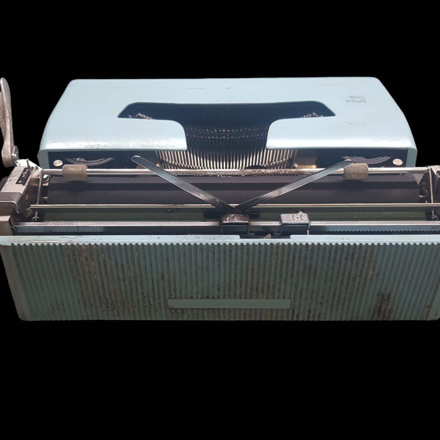 Image of Olivetti Lettera 32 Typewriter. Portable Typewriter. Original Blue. Italian Made. Available with cover. Available from universaltypewritercompany.in
