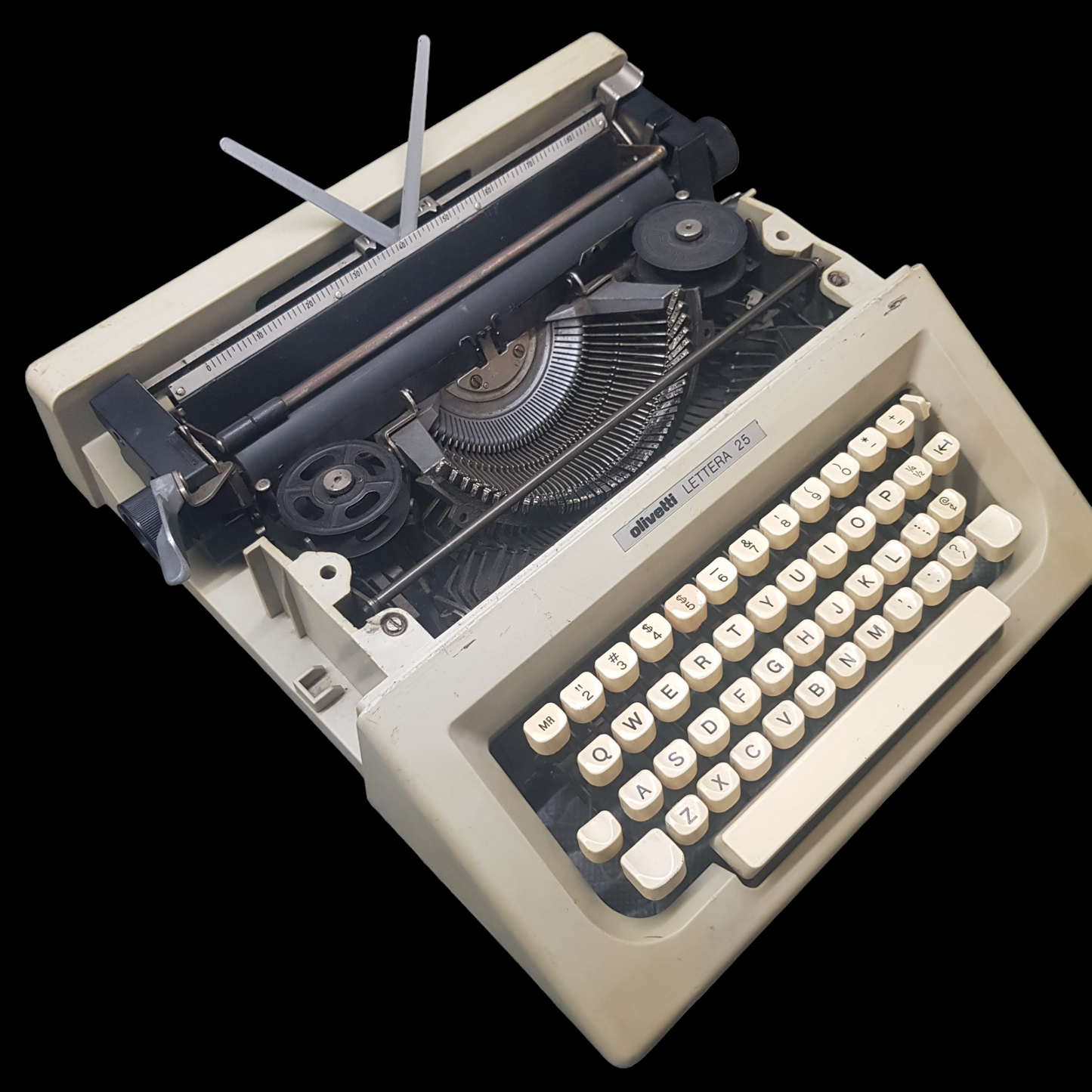 Image of Olivetti Lettera 25 Typewriter. Portable Typewriter. Made in Europe. Fibre Body. Available without top. Available from universaltypewritercompany.in