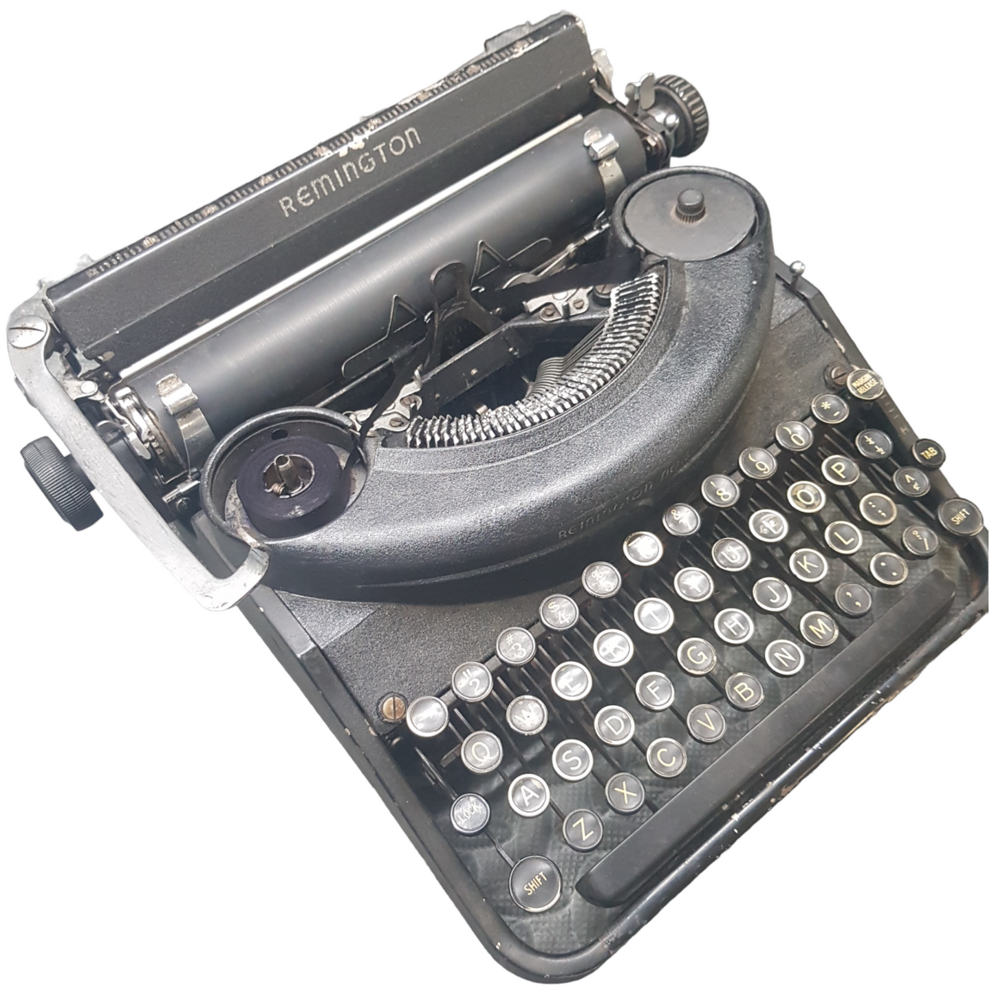 Image of Remington Noiseless Vintage Typewriter. A midsize, portable typewriter. Made in the USA with WW-II frame. Available from universaltypewritercompany.in.