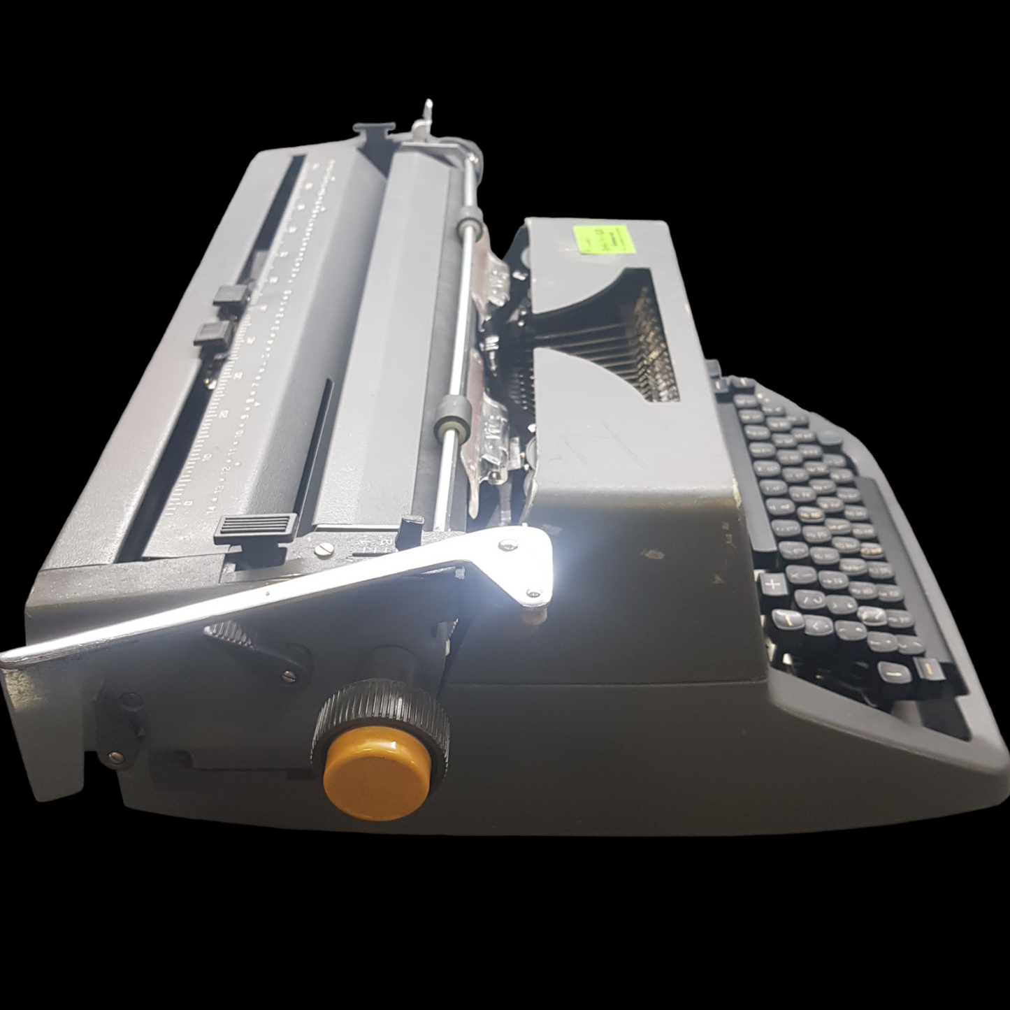 Image of Godrej Prima Hindi Keyboard Typewriter. Desktop Typewriter. Indian Made. Available from universaltypewritercompany.in