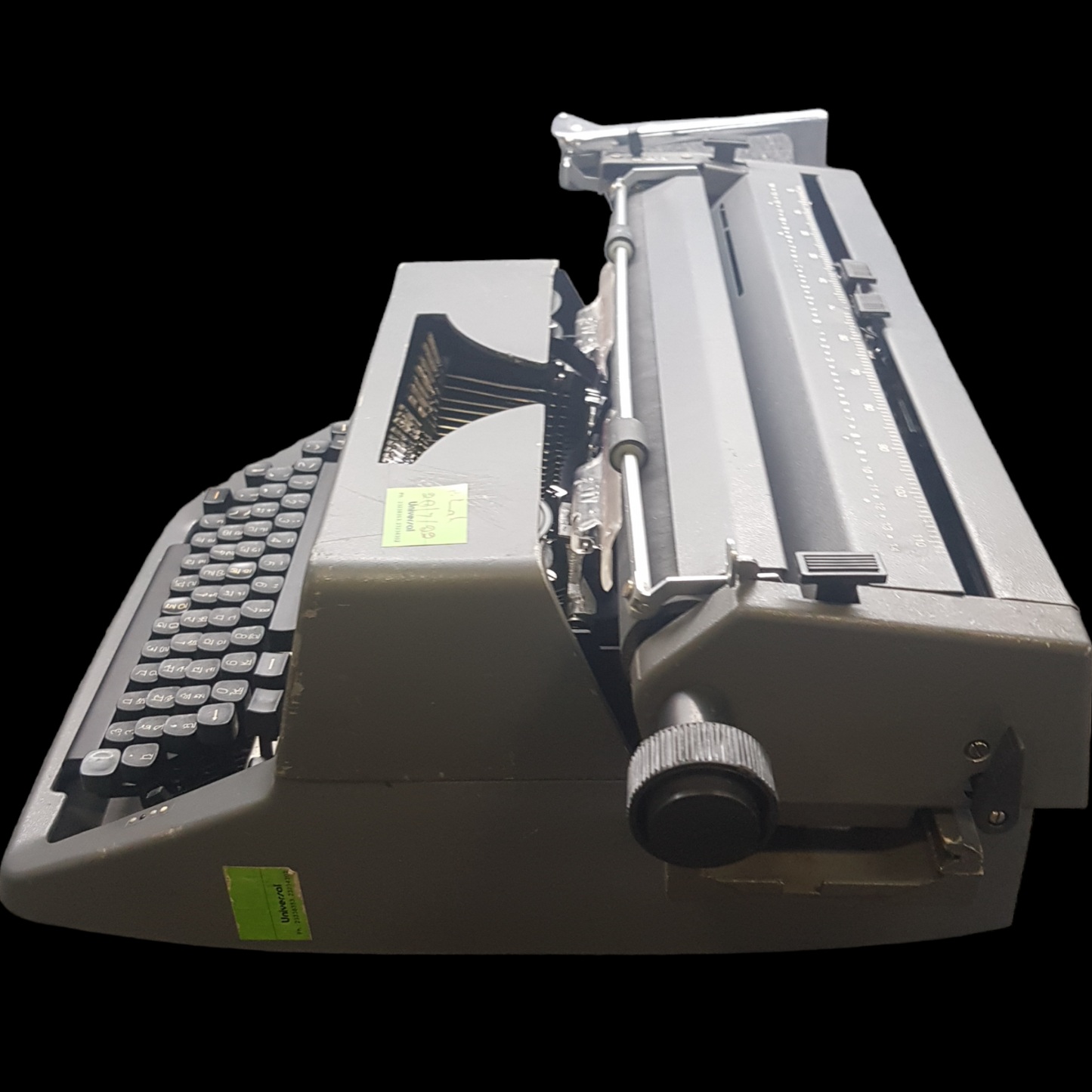 Image of Godrej Prima Hindi Keyboard Typewriter. Desktop Typewriter. Indian Made. Available from universaltypewritercompany.in