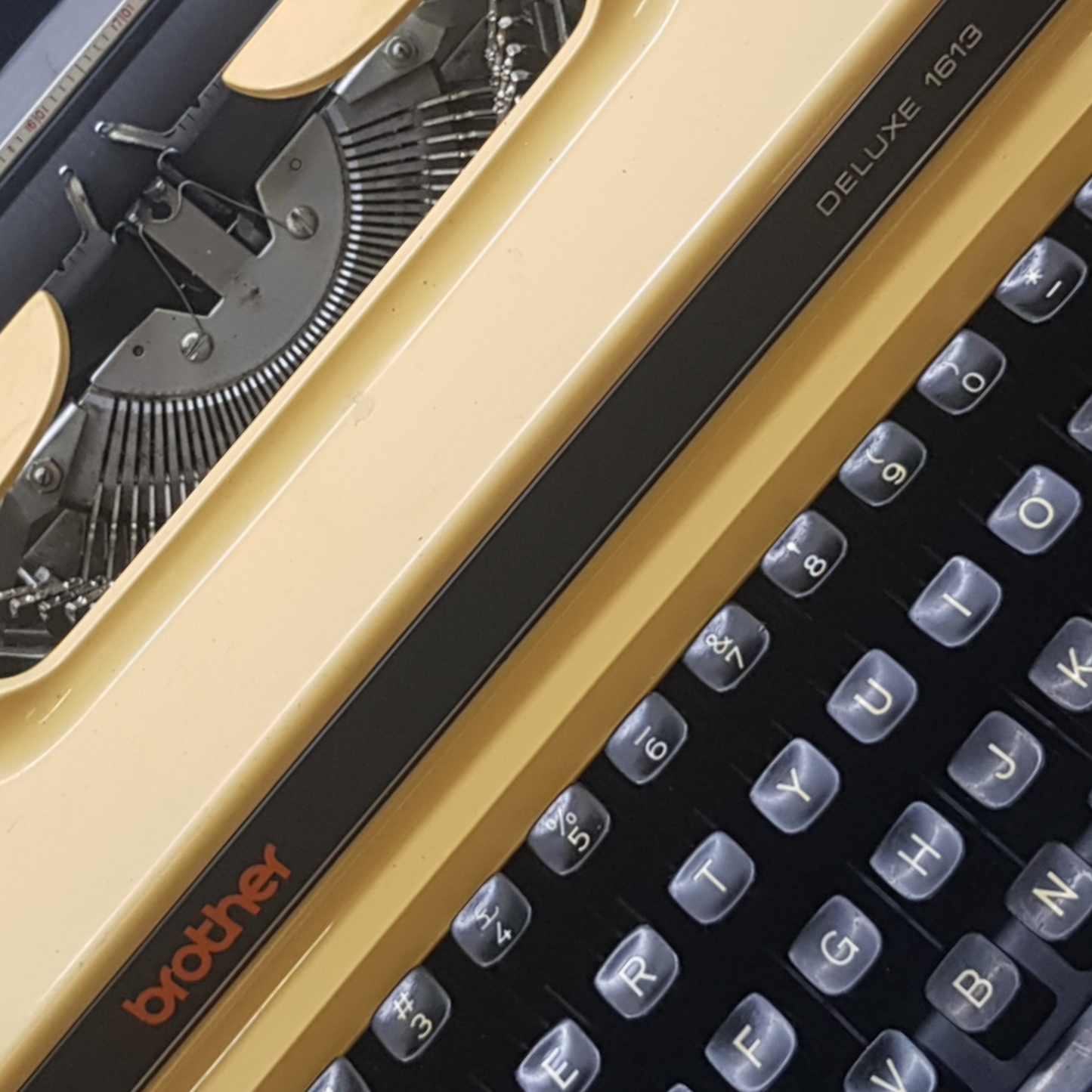 Image of Brother DLX 1613 Typewriter. Portable Typewriter. Fibre Body . Made in Japan. Available from universaltypewritercompany.in