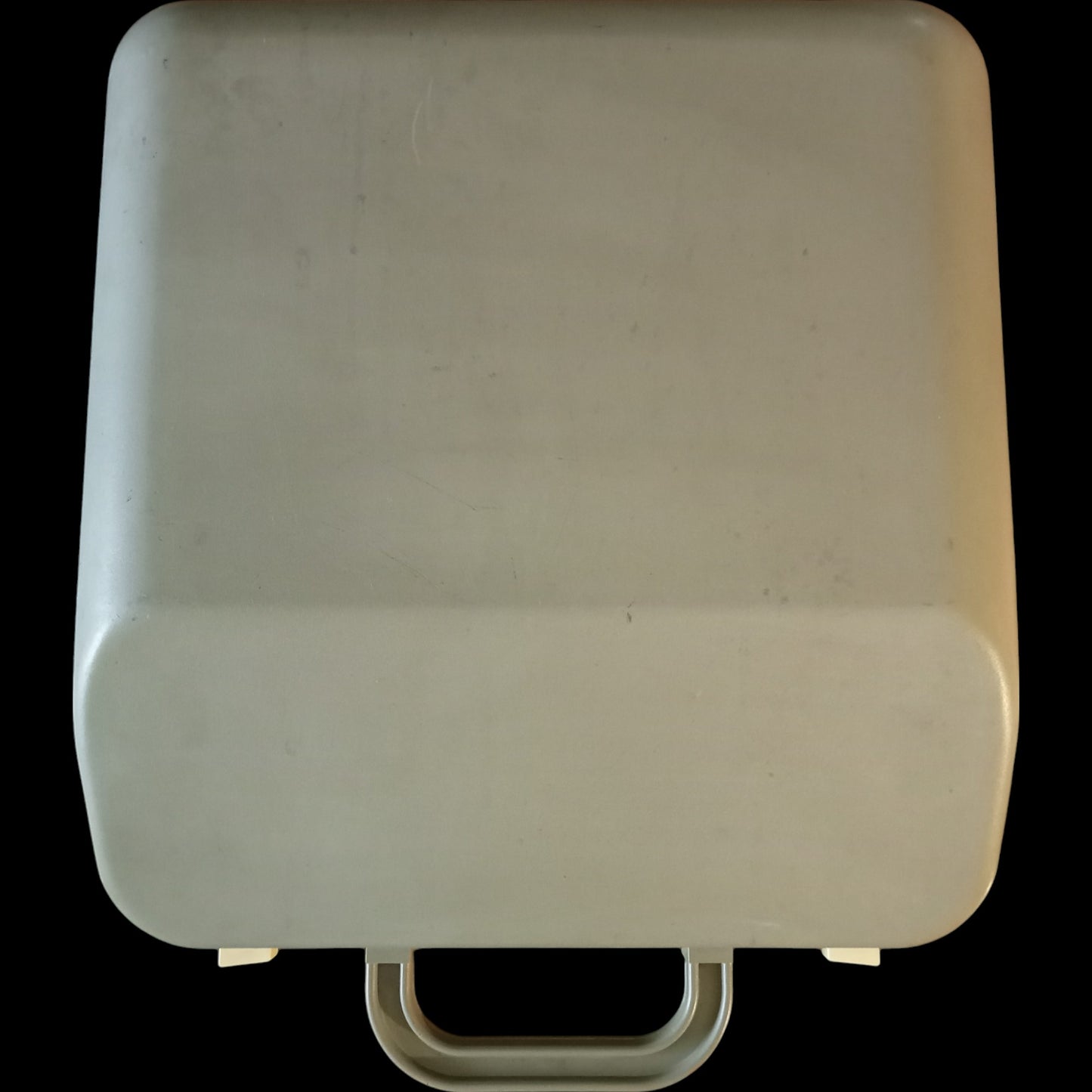 Image of Privileg 350 Typewriter. Available from universaltypewritercompany.in