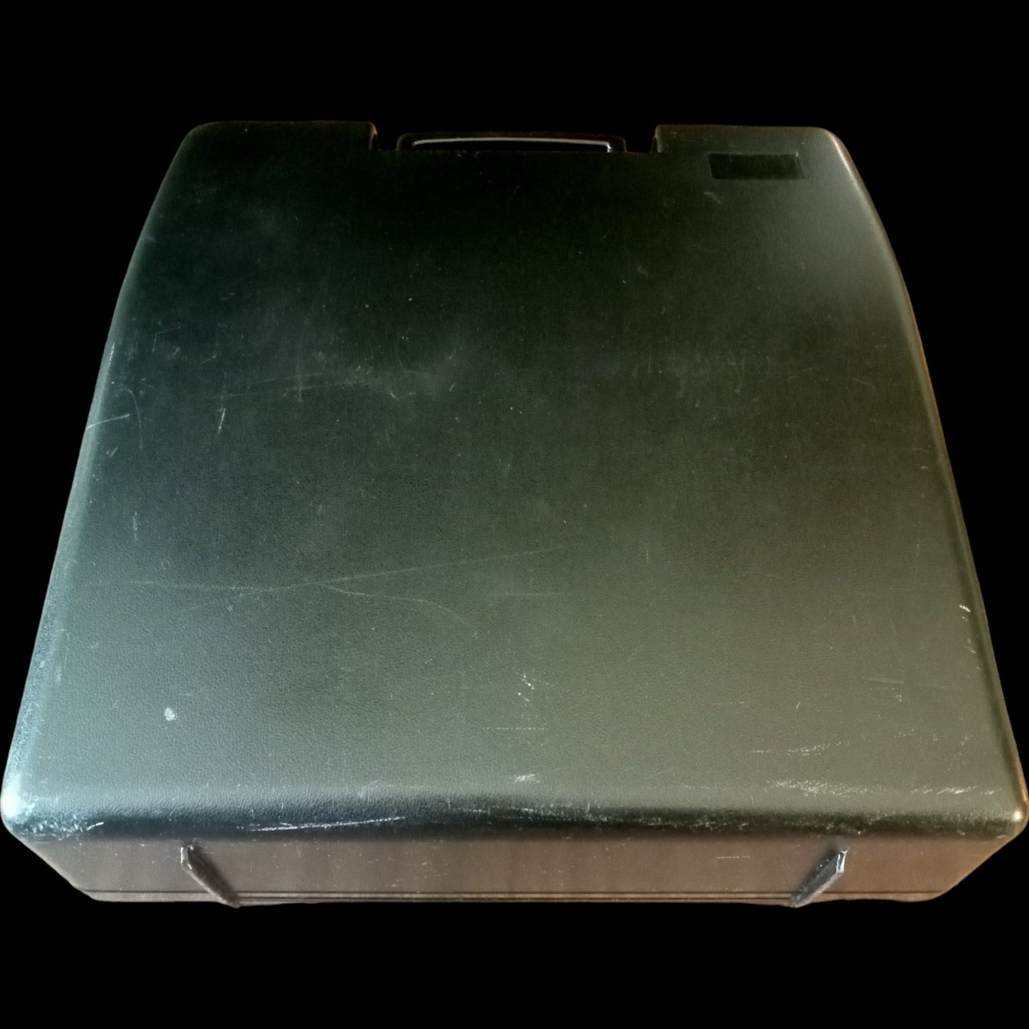 Image of Elite RS 400 QWERTZ keyboard Typewriter. Available from universaltypewritercompany.in