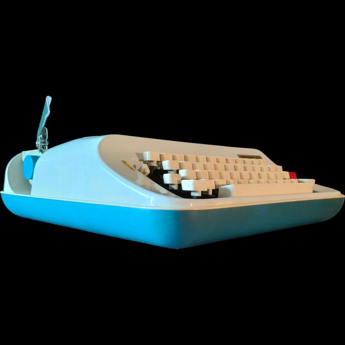 Image of Underwood 378 Typewriter. Available from universaltypewritercompany.in