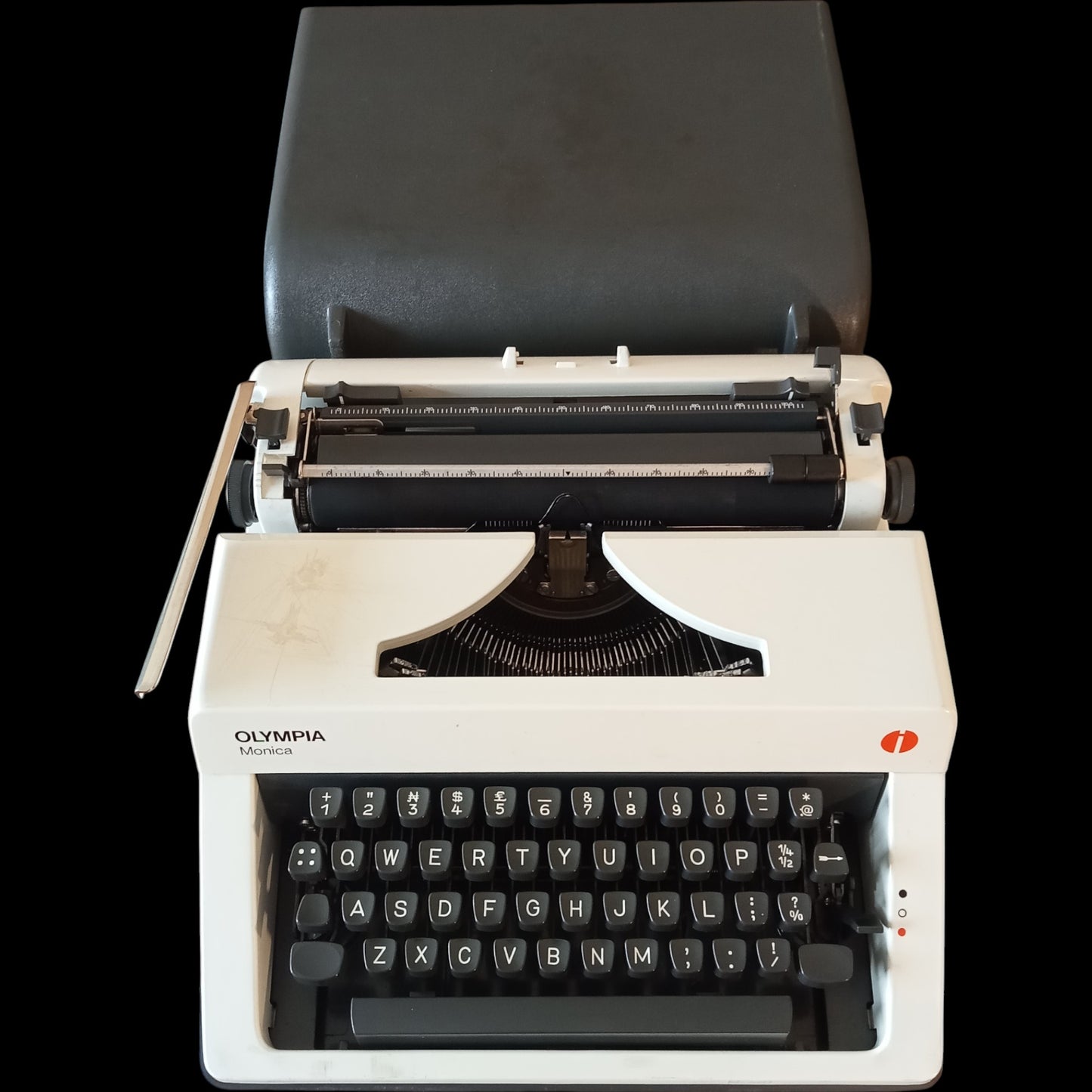 Image of Olympia Monica Typewriter. Available from universaltypewritercompany.in