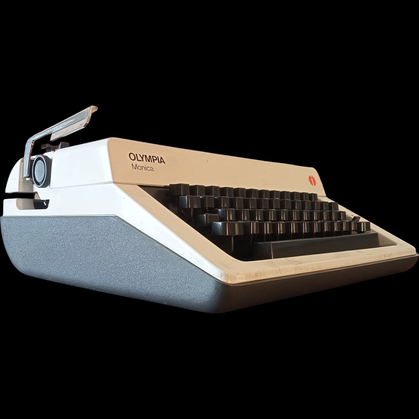 Image of Olympia Monica Typewriter. Available from universaltypewritercompany.in