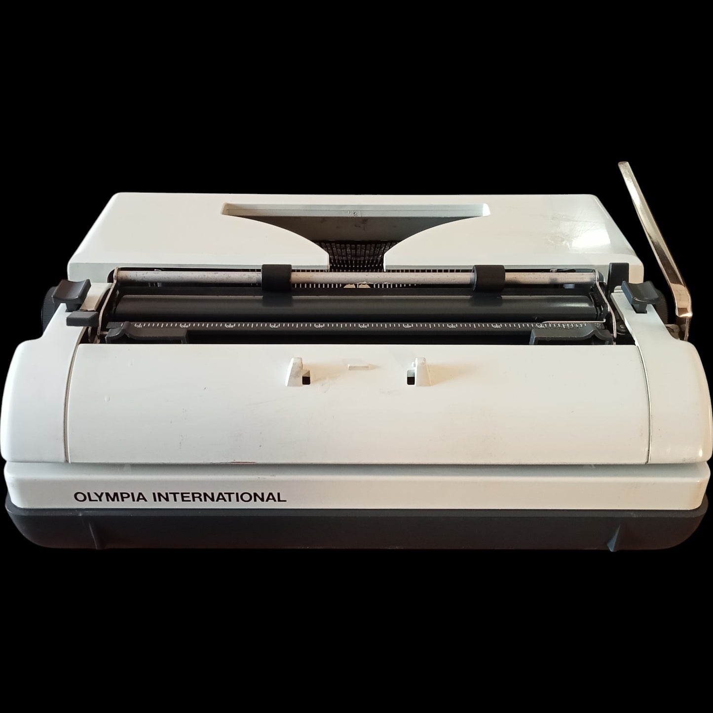 Image of Olympia Monica Typewriter. Available from universaltypewritercompany.in