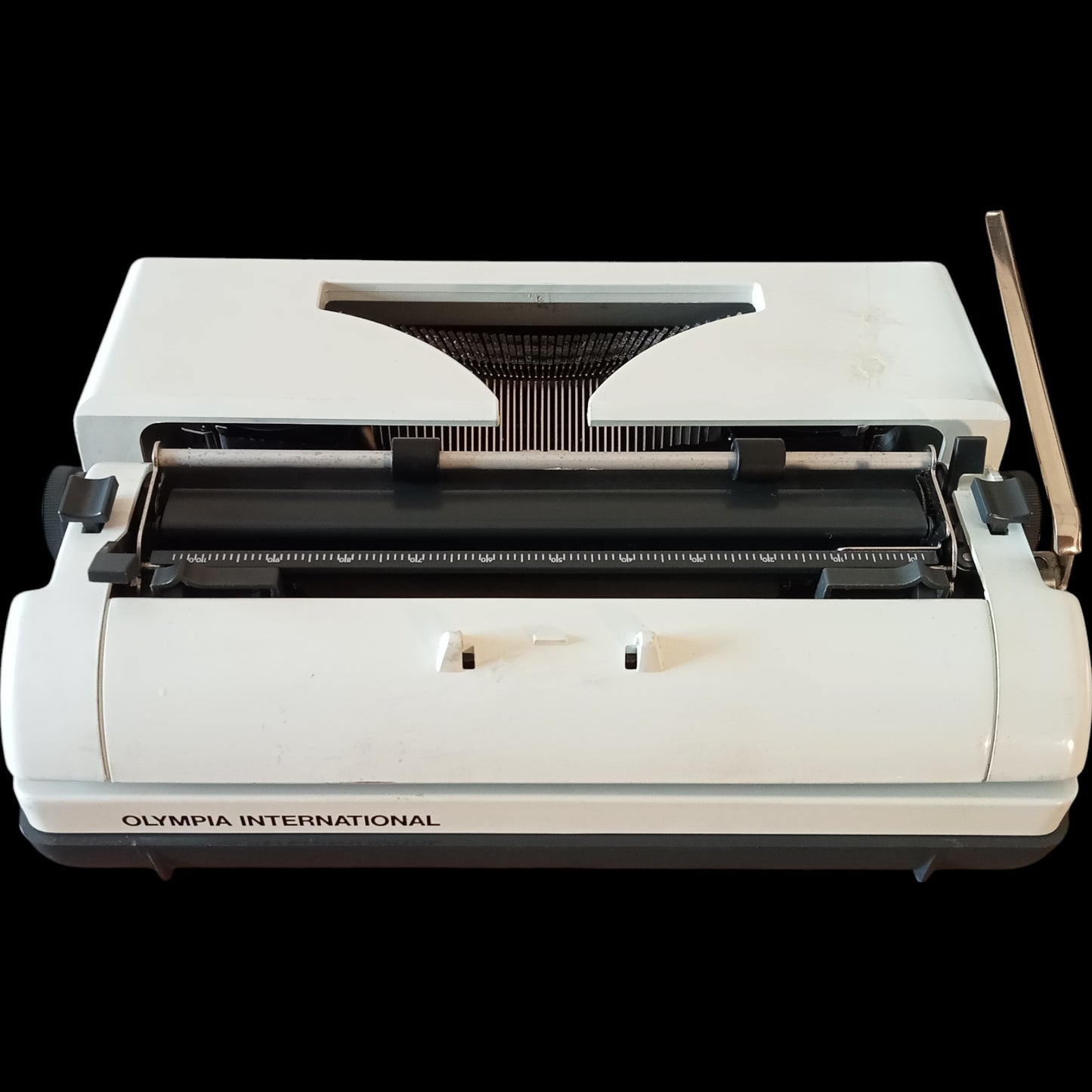 Image of Olympia Monica Typewriter. Available from universaltypewritercompany.in
