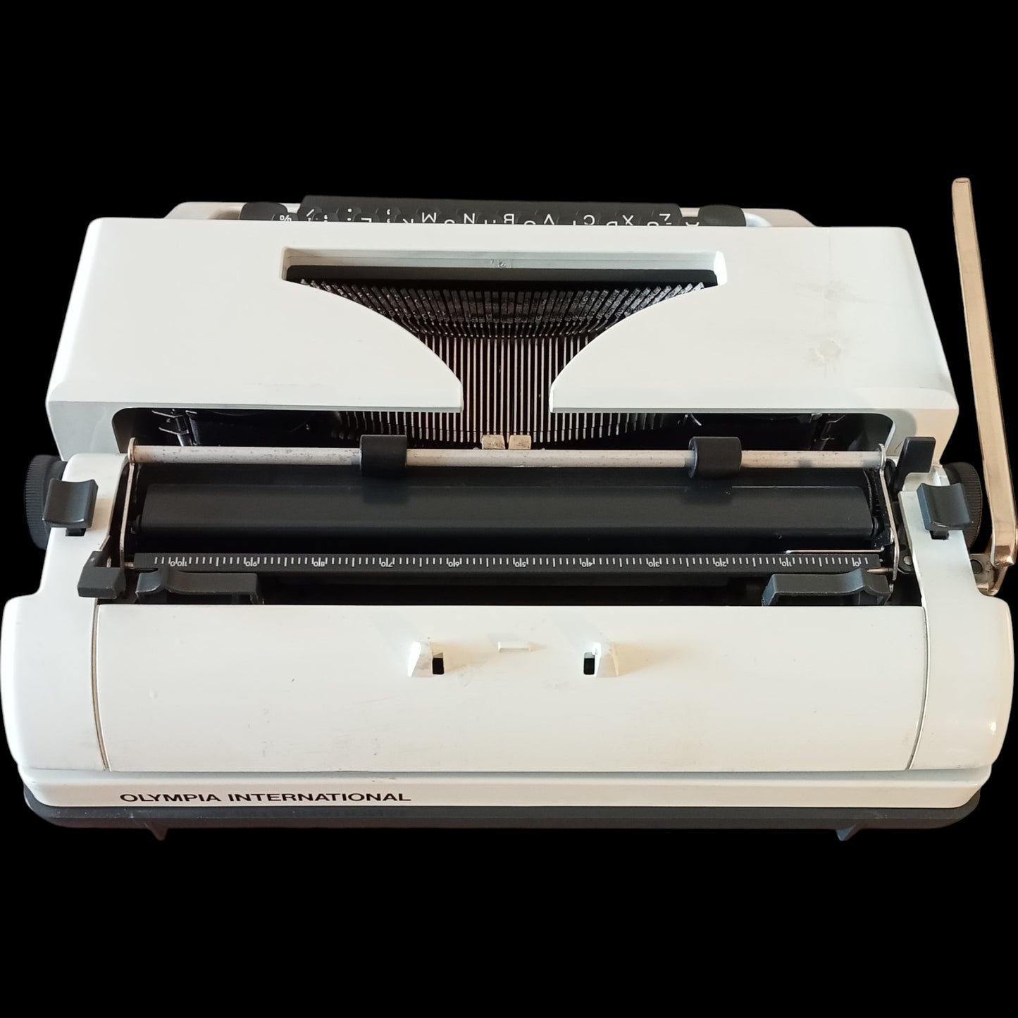 Image of Olympia Monica Typewriter. Available from universaltypewritercompany.in