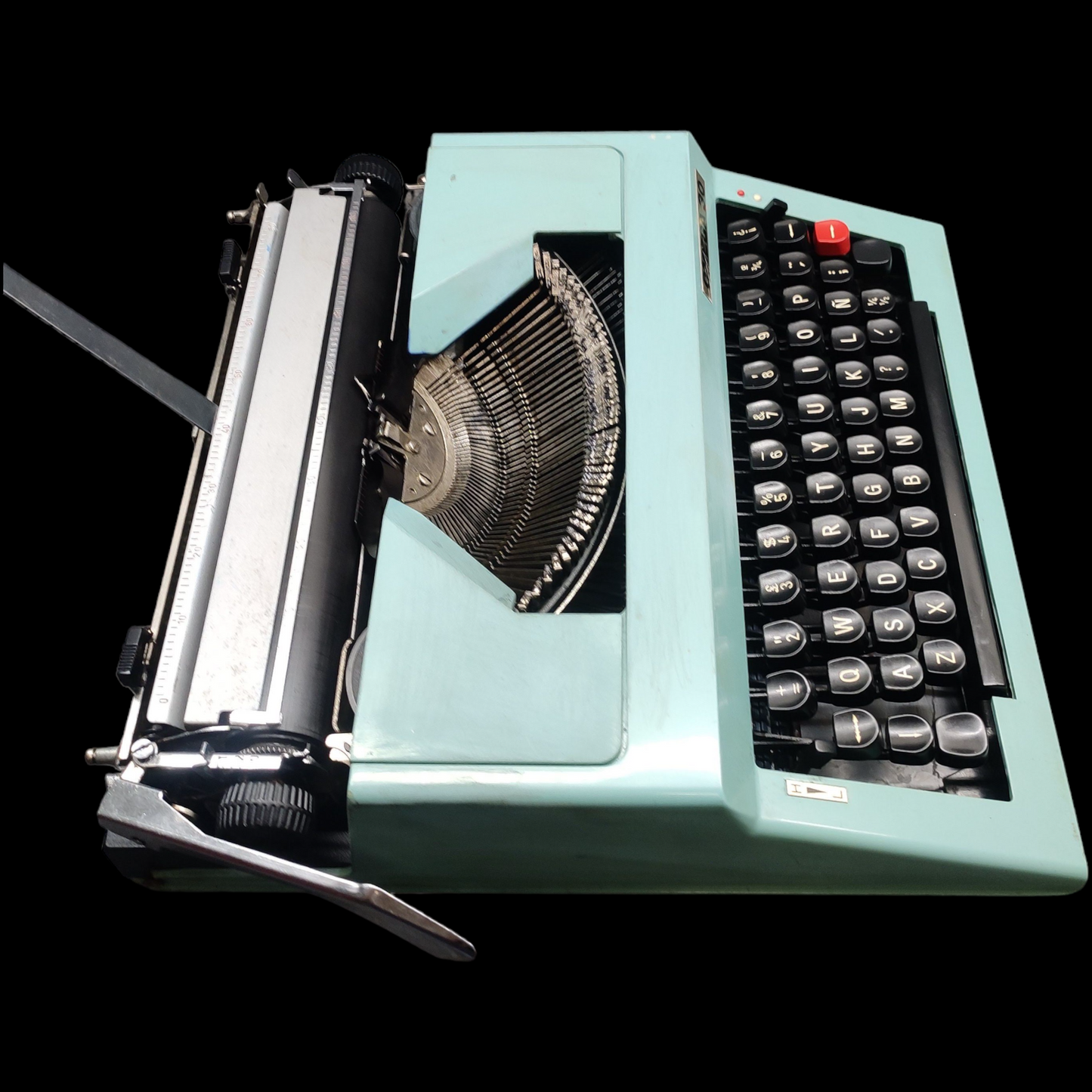Image of OMEGA 30 Typewriter. Available from universaltypewritercompany.in