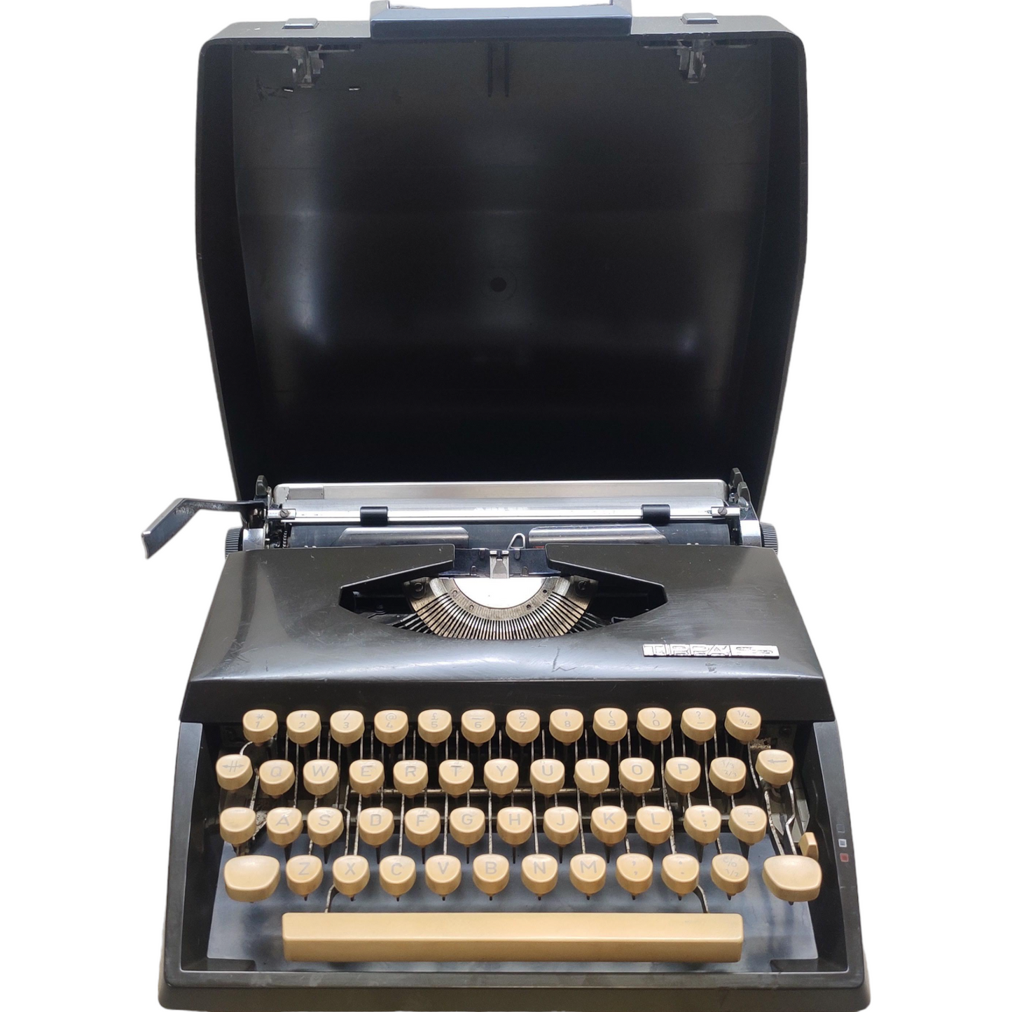 Image of Adler Tippa S Typewriter. Available from universaltypewritercompany.in