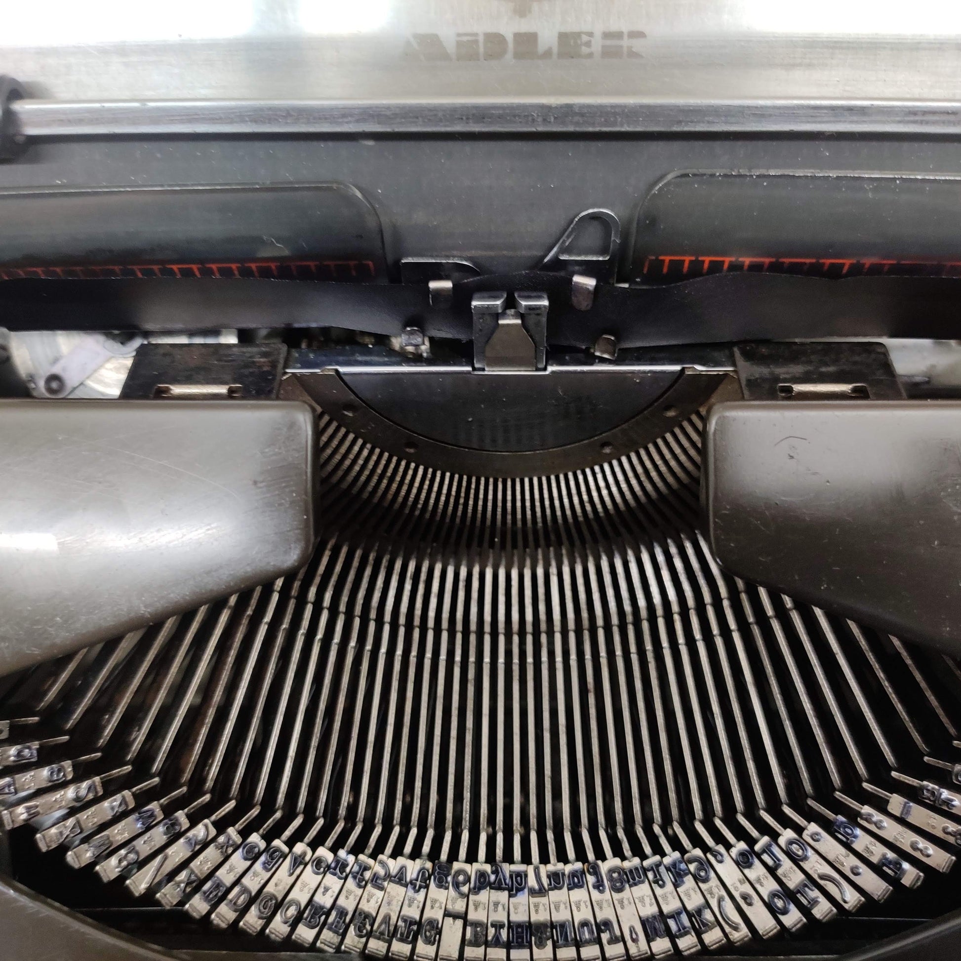 Image of Adler Tippa S Typewriter. Available from universaltypewritercompany.in