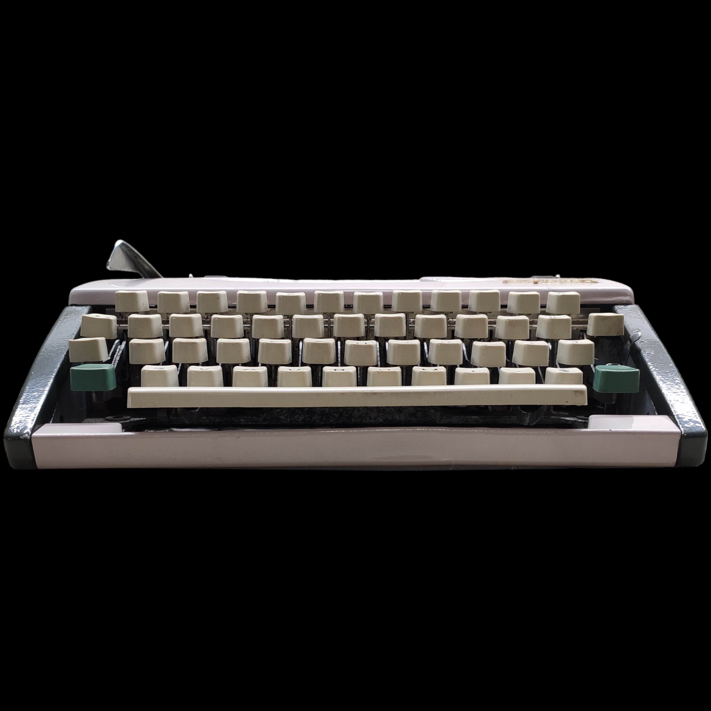 Image of Olympia SF Model Typewriter. Available from universaltypewritercompany.in
