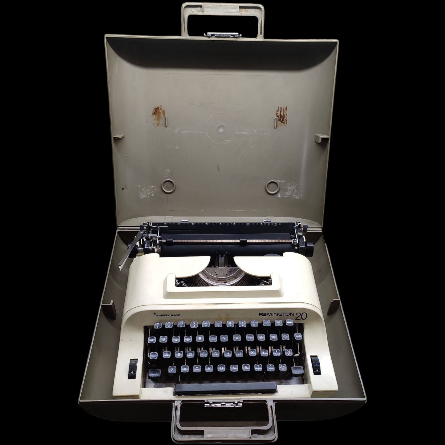 Image of Remington 20 Sperry Rand Typewriter. Available at universaltypewritercompany.in
