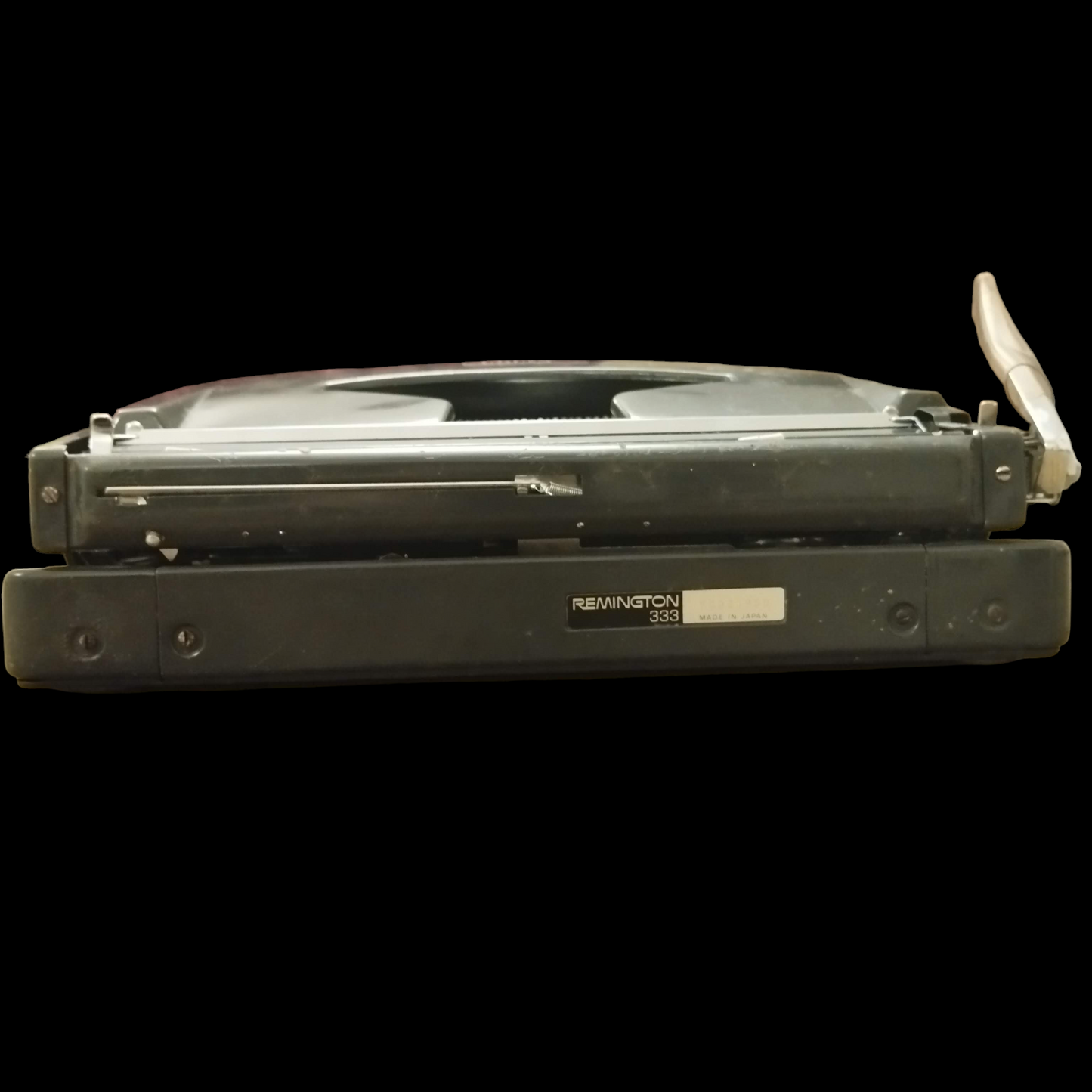 Image of Remington 333 Typewriter. Available from universaltypewritercompany.in