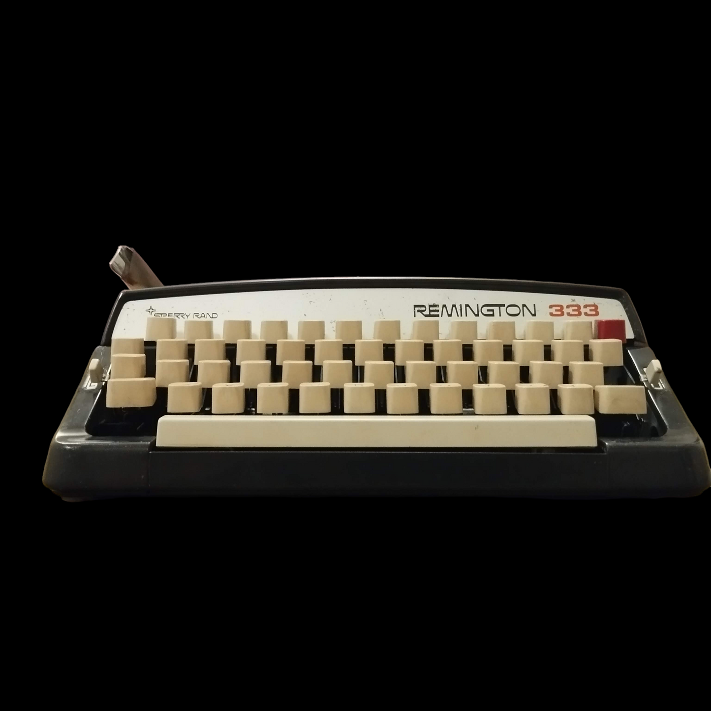 Image of Remington 333 Typewriter. Available from universaltypewritercompany.in
