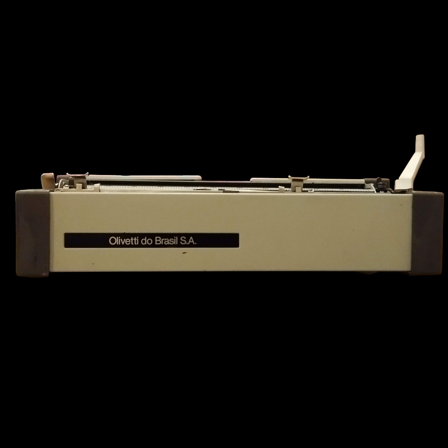 Image of Olivetti Tropical Typewriter. Available from universaltypewritercompany.in