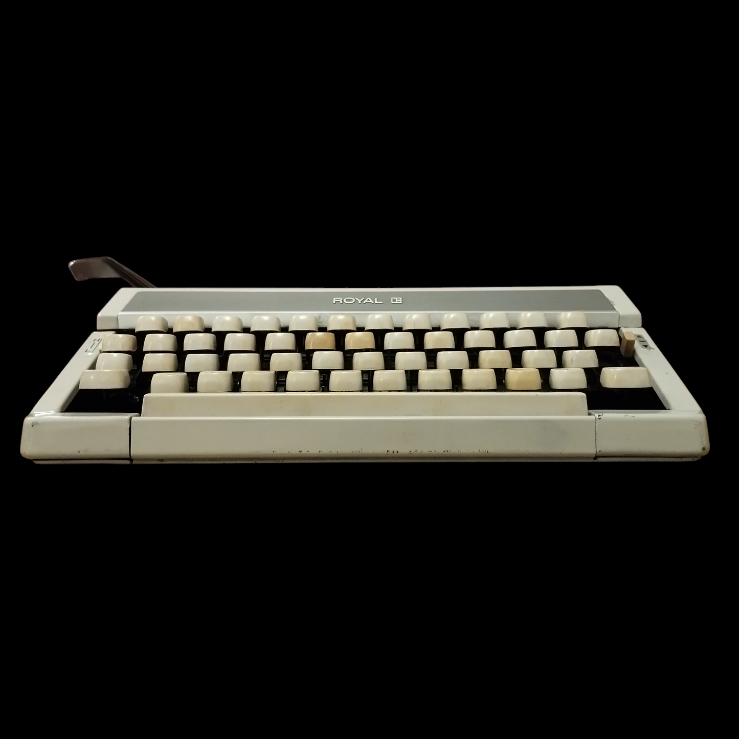 Image of Royal 200 Typewriter from universaltypewritercompany.in