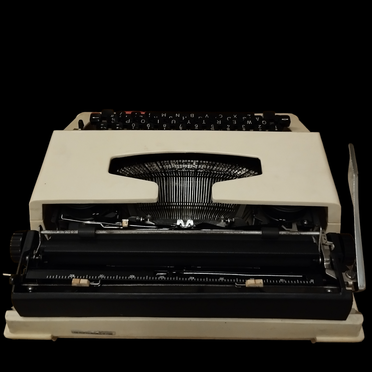 Image of KOFA 300 Typewriter. Available from universaltypewritercompany.in