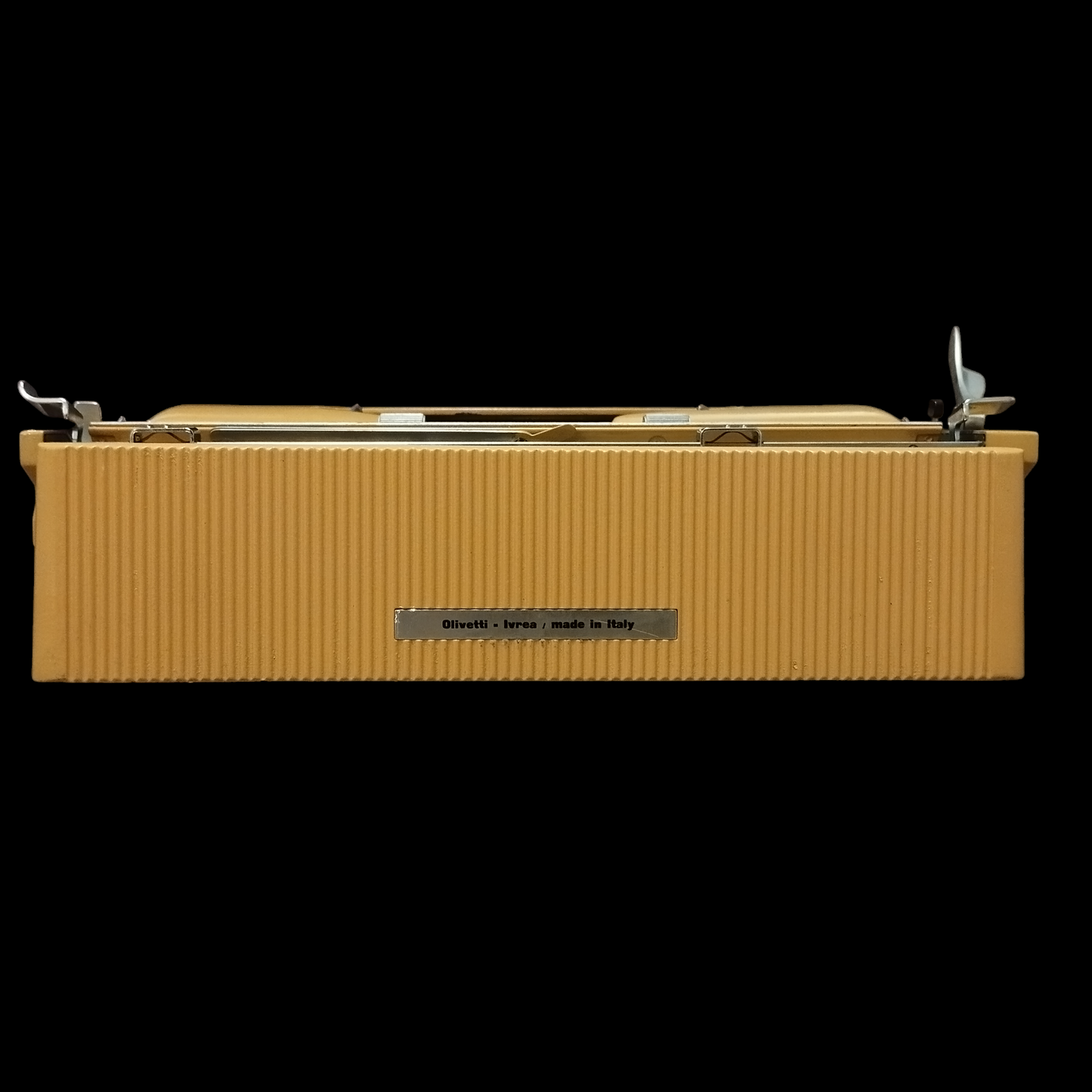 Image of Olivetti Lettera 32 Typewriter. Portable Typewriter. Italian Made. Available with cover. Available from universaltypewritercompany.in