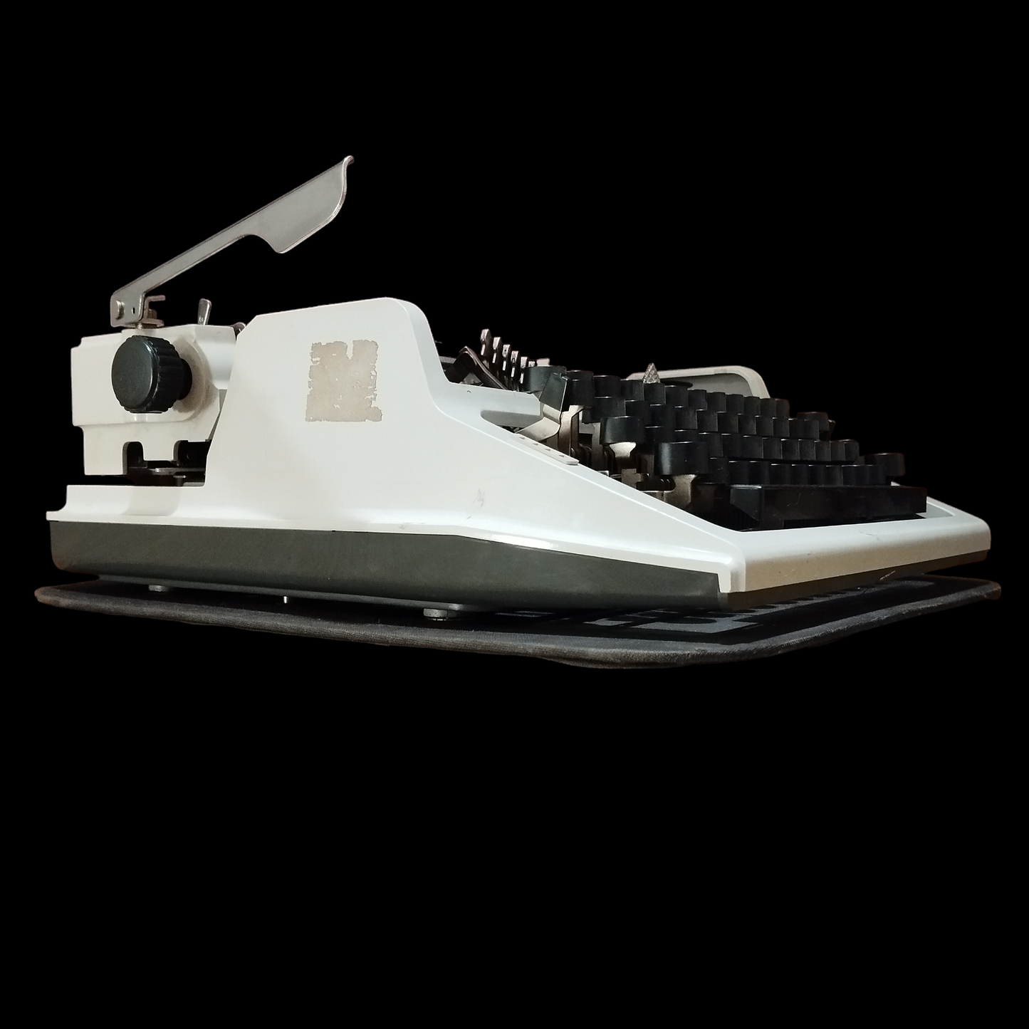 Image of Erika Typewriter. Portable Typewriter. Made in Germany. Available from universaltypewritercompany.in