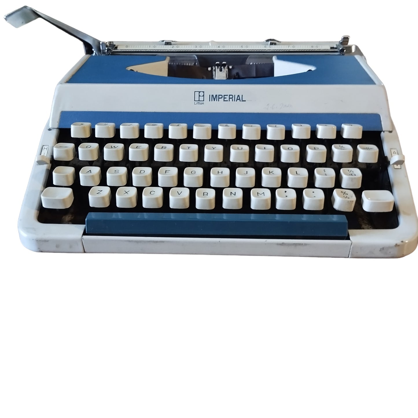 Image of Imperial 202 Typewriter from universaltypewritercompany.in