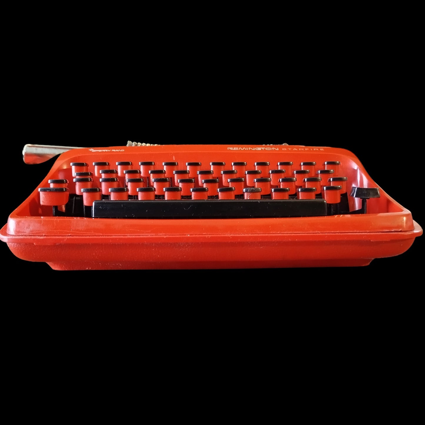 Image of Remington Starfire Sperry Rand Typewriter. Available at universaltypewritercompany.in