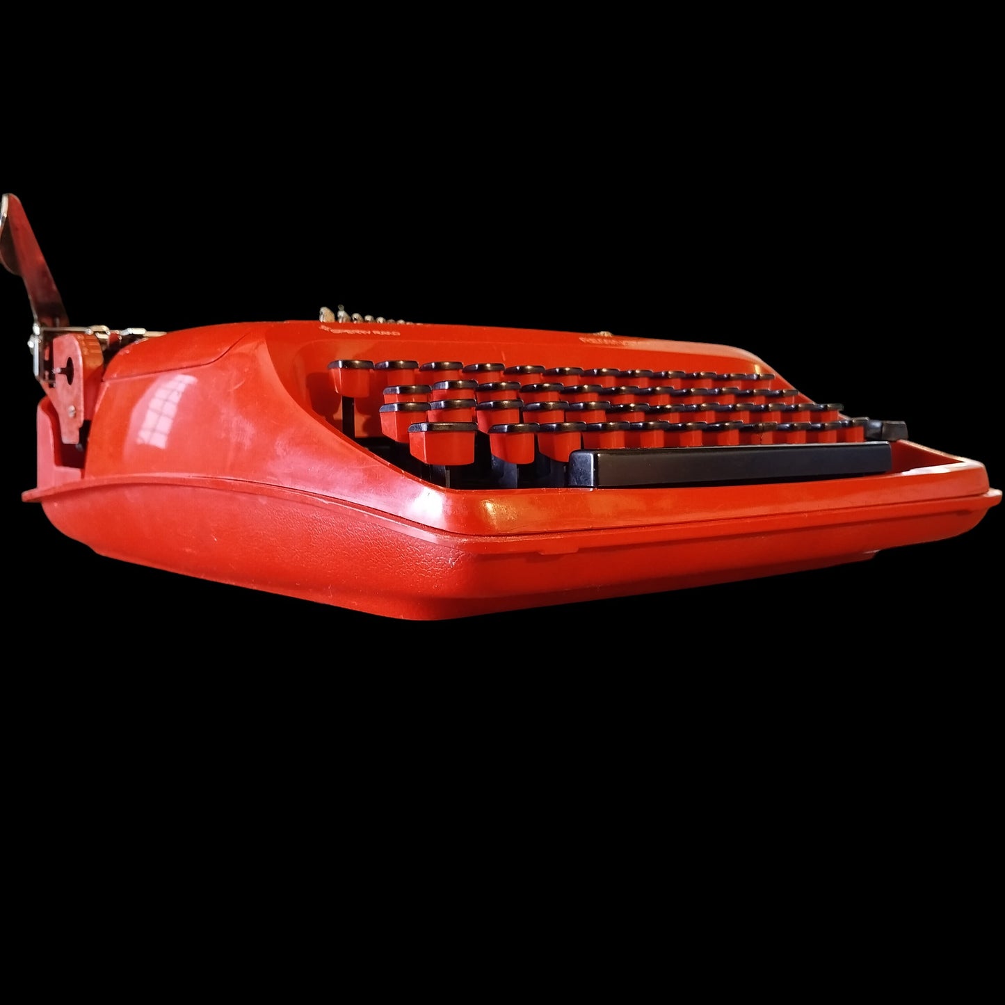 Image of Remington Starfire Sperry Rand Typewriter. Available at universaltypewritercompany.in