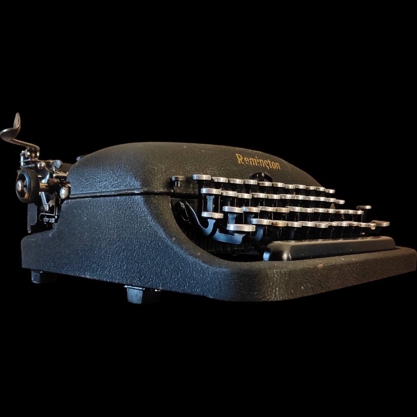 Image of Remington 5 Typewriter. Available from universaltypewritercompany.in