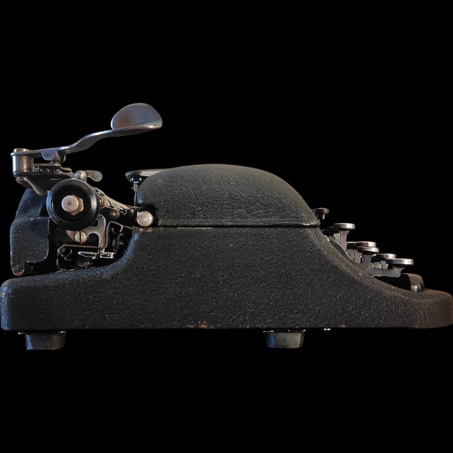Image of Remington 5 Typewriter. Available from universaltypewritercompany.in