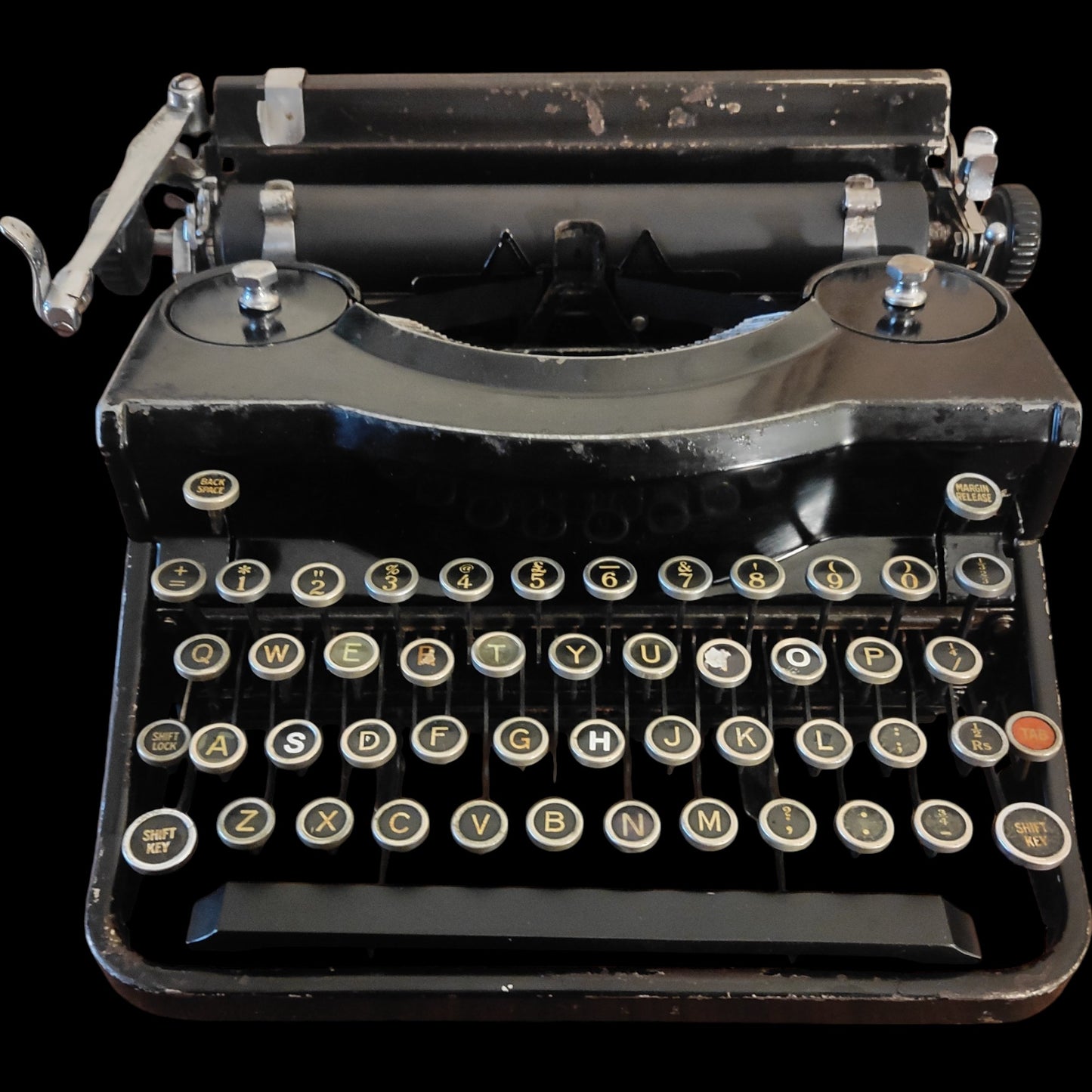 Image of Remington Noiseless Typewriter. Available from universaltypewritercompany.in