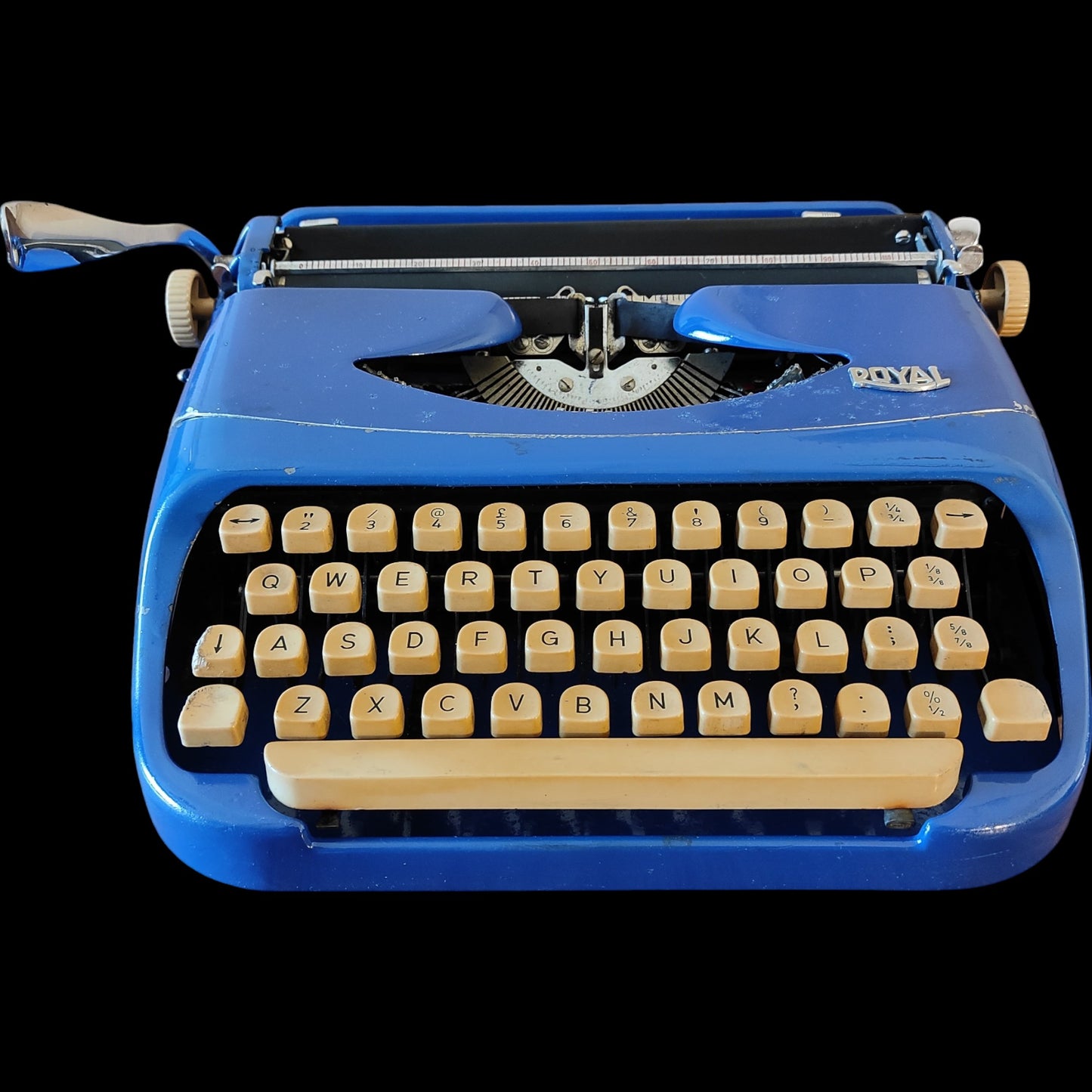 Image of Royal Royalite Typewriter. Available from universaltypewritercompany.in
