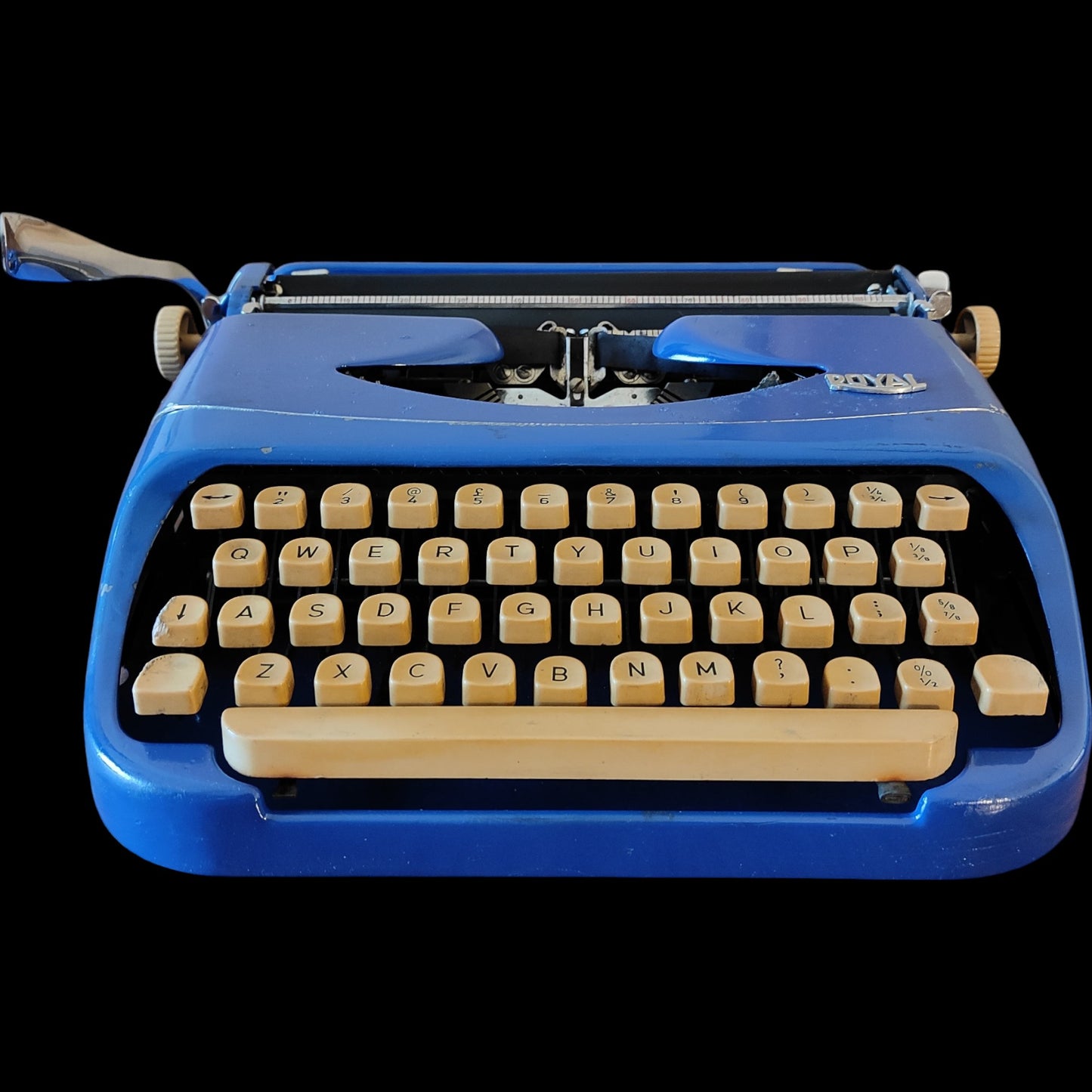 Image of Royal Royalite Typewriter. Available from universaltypewritercompany.in