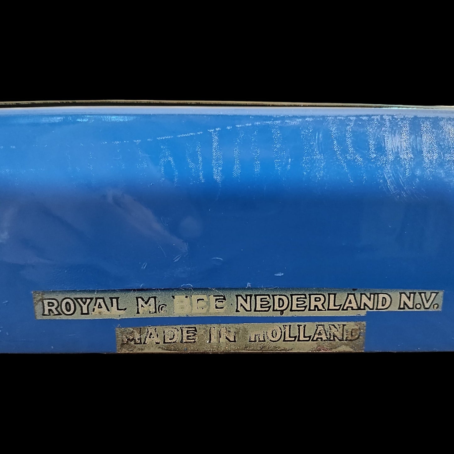 Image of Royal Royalite Typewriter. Available from universaltypewritercompany.in
