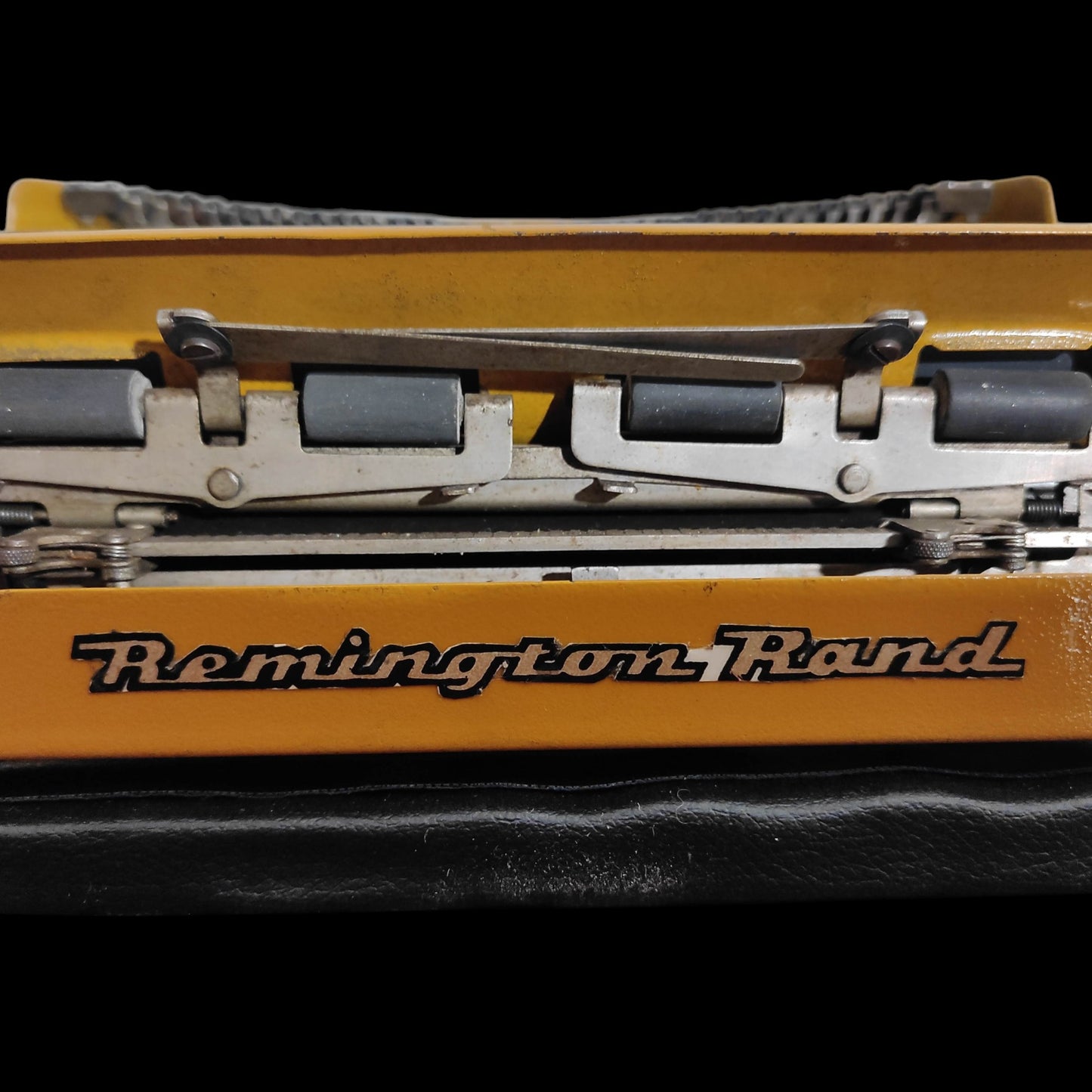Image of Remington 4 Model Typewriter. Available from universaltypewritercompany.in