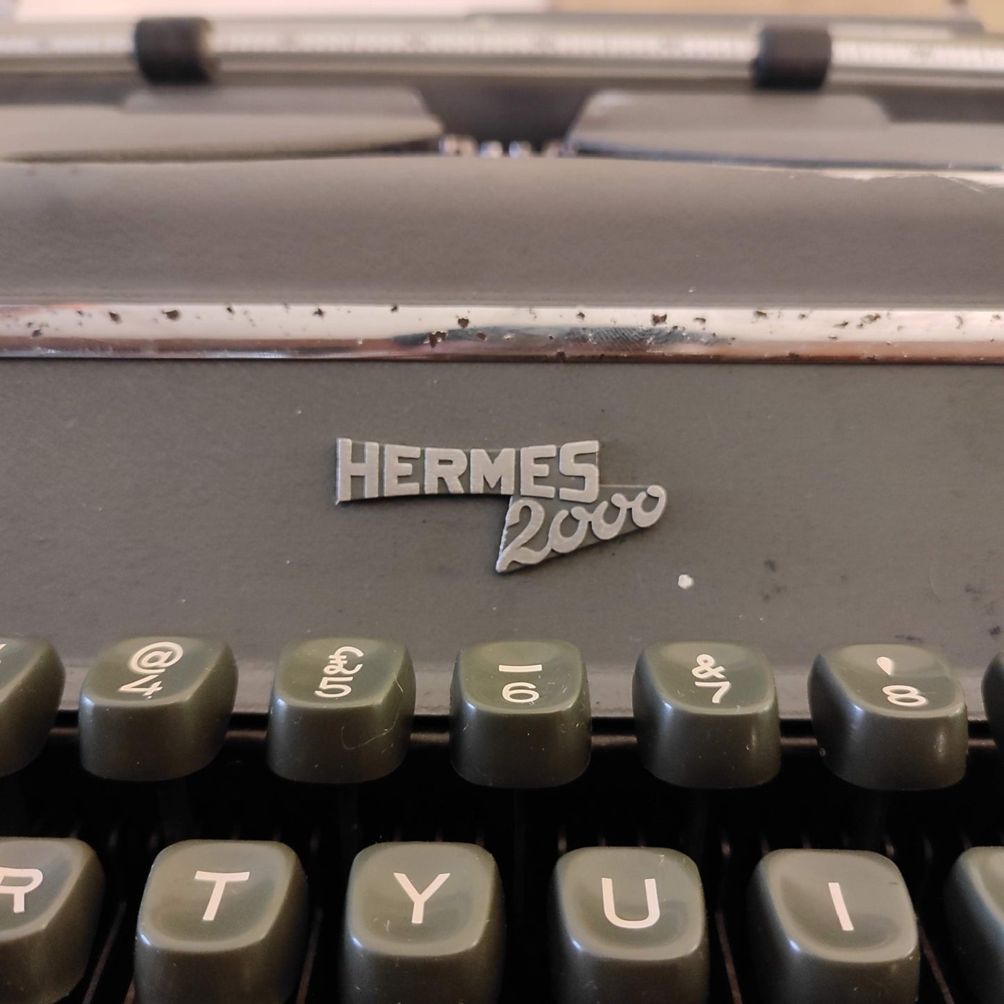 Image of Hermes 2000 Typewriter. Available from universaltypewritercompany.in