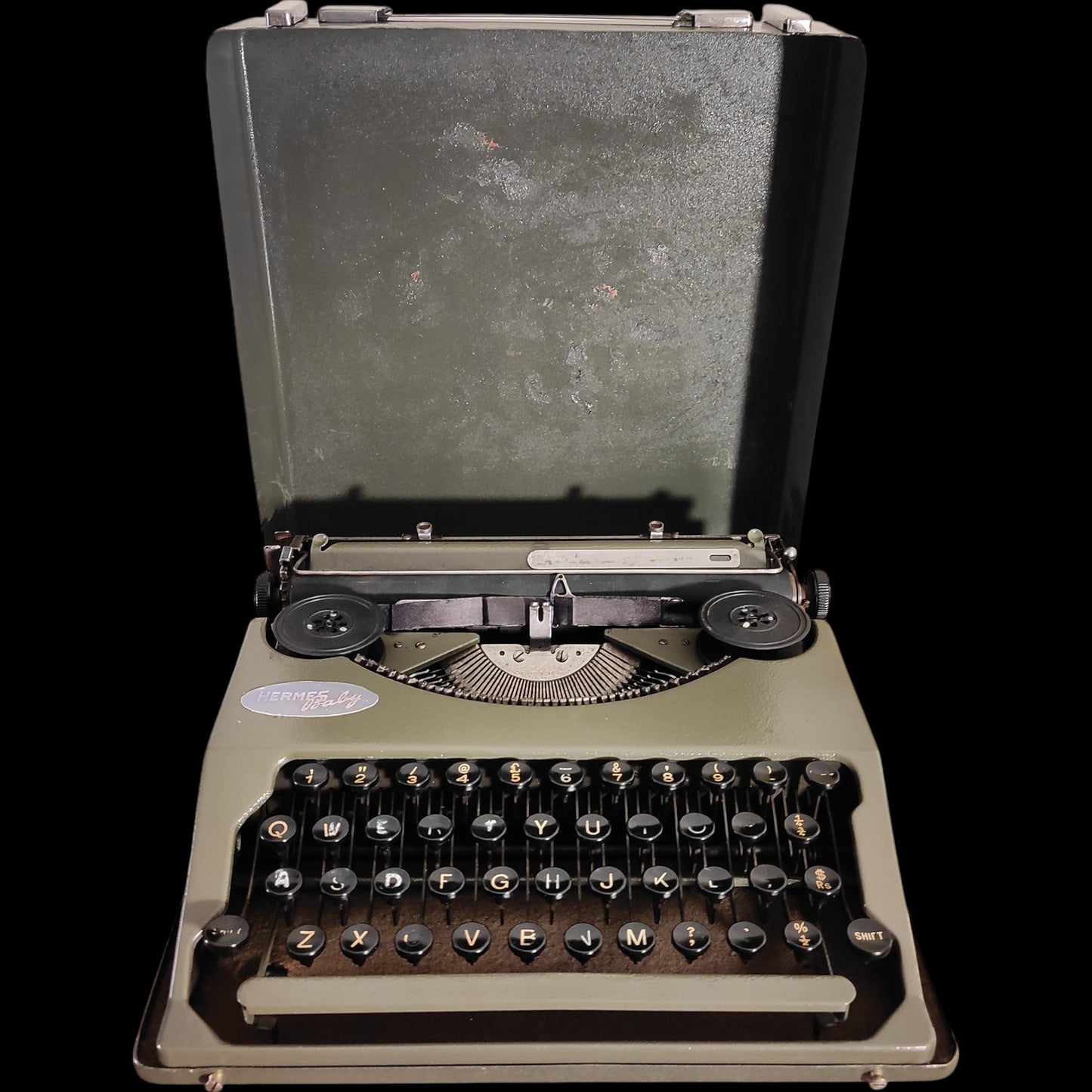 Image of Hermes Baby Typewriter. Available from universaltypewritercompany.in