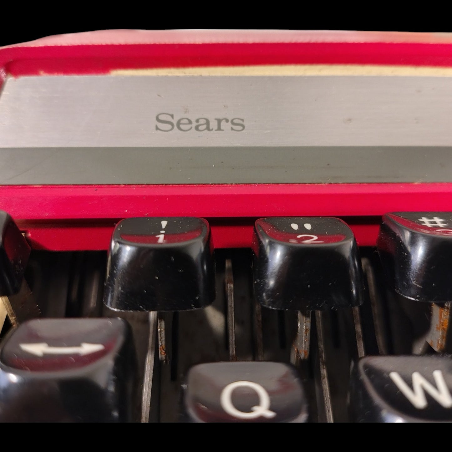 Image of Sears Portable Typewriter. Available from universaltypewritercompany.in