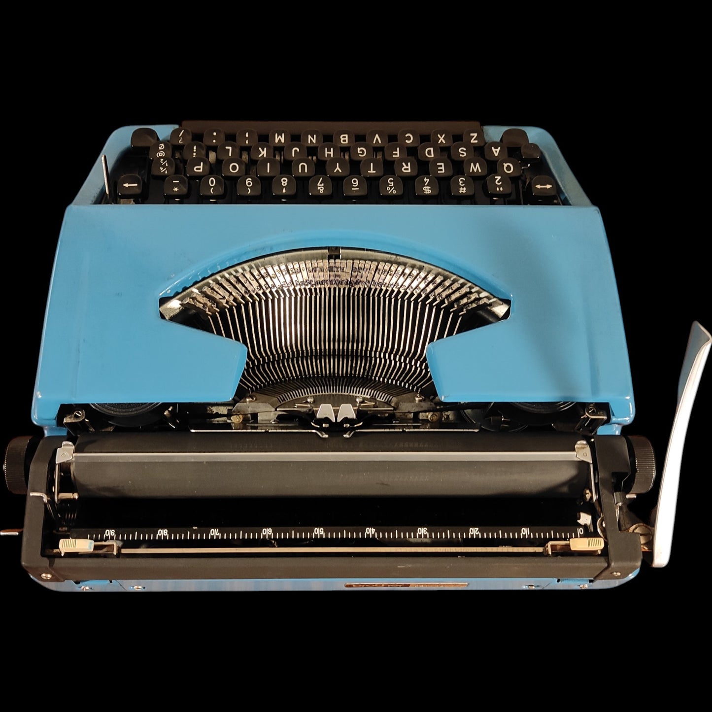 Image of Brother Charger 11 Typewriter. Available from universaltypewritercompany.in