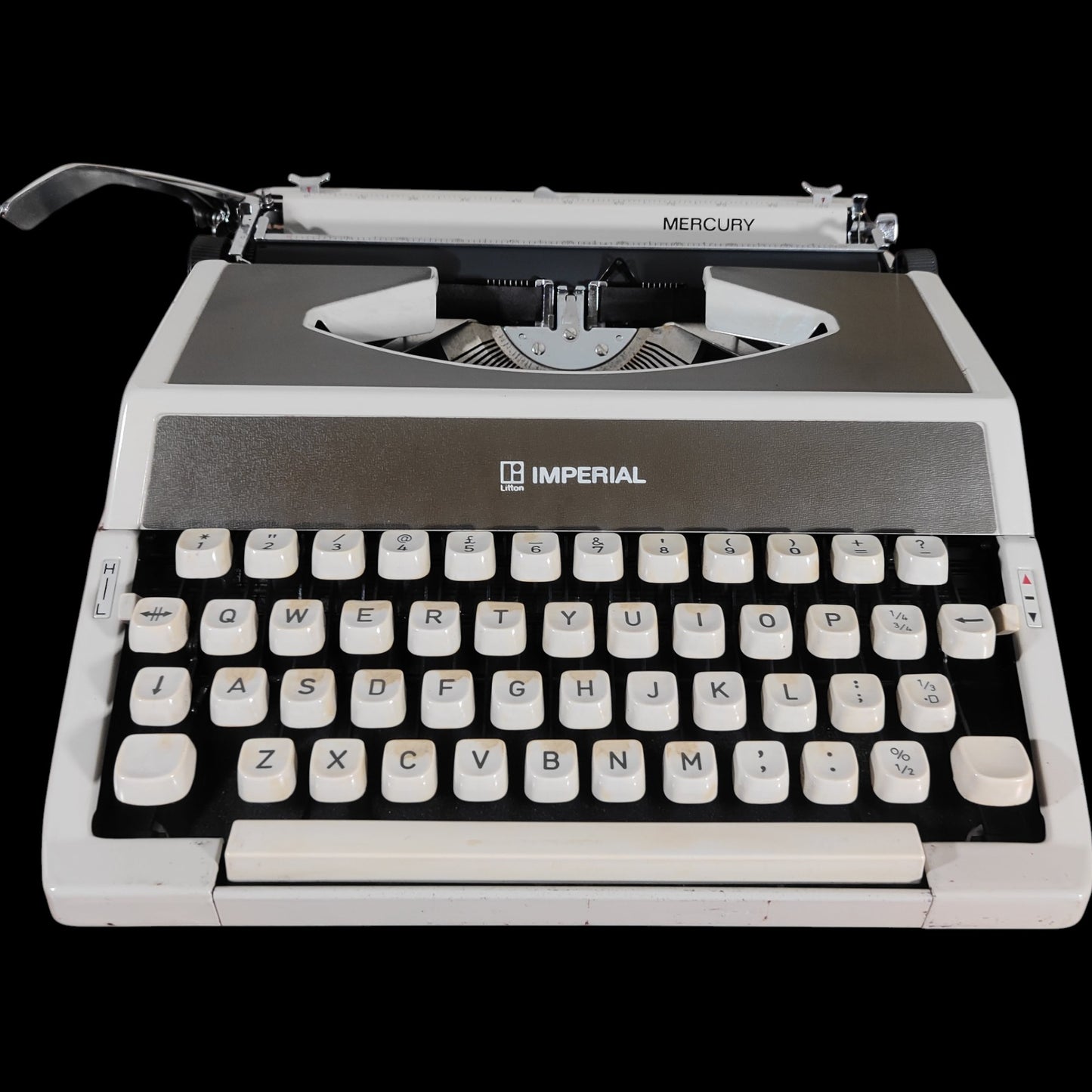 Image of Imperial Mercury Typewriter. Available from universaltypewritercompany.in