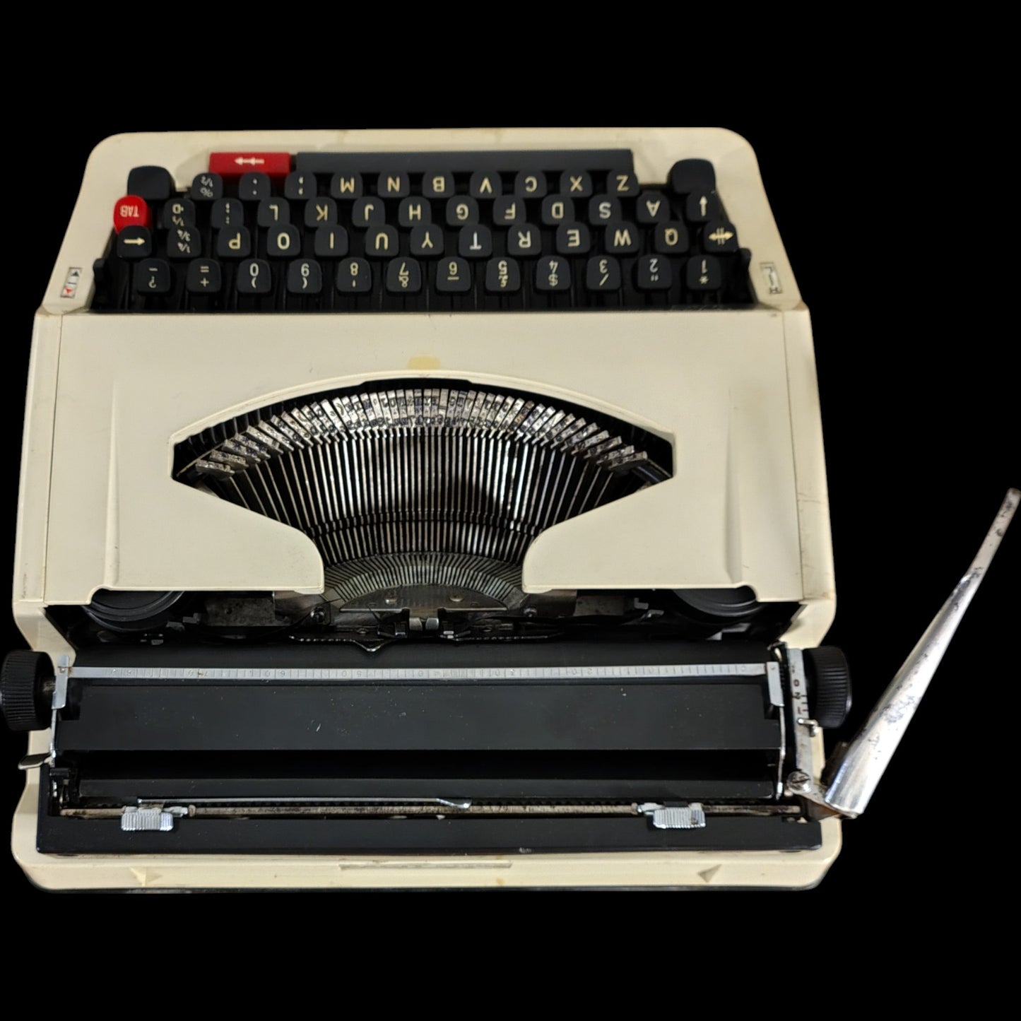 Image of Facit 1630 Typewriter. Available from universaltypewritercompany.in
