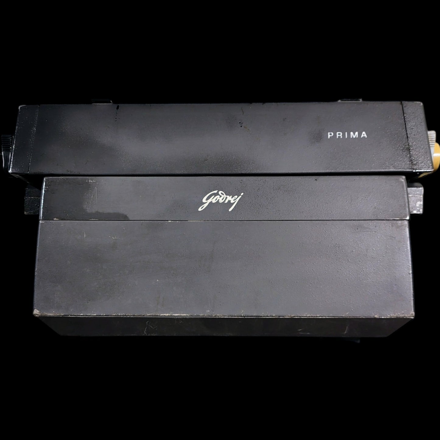 Image of Godrej Prima English Keyboard Typewriter. Available from universaltypewritercompany.in