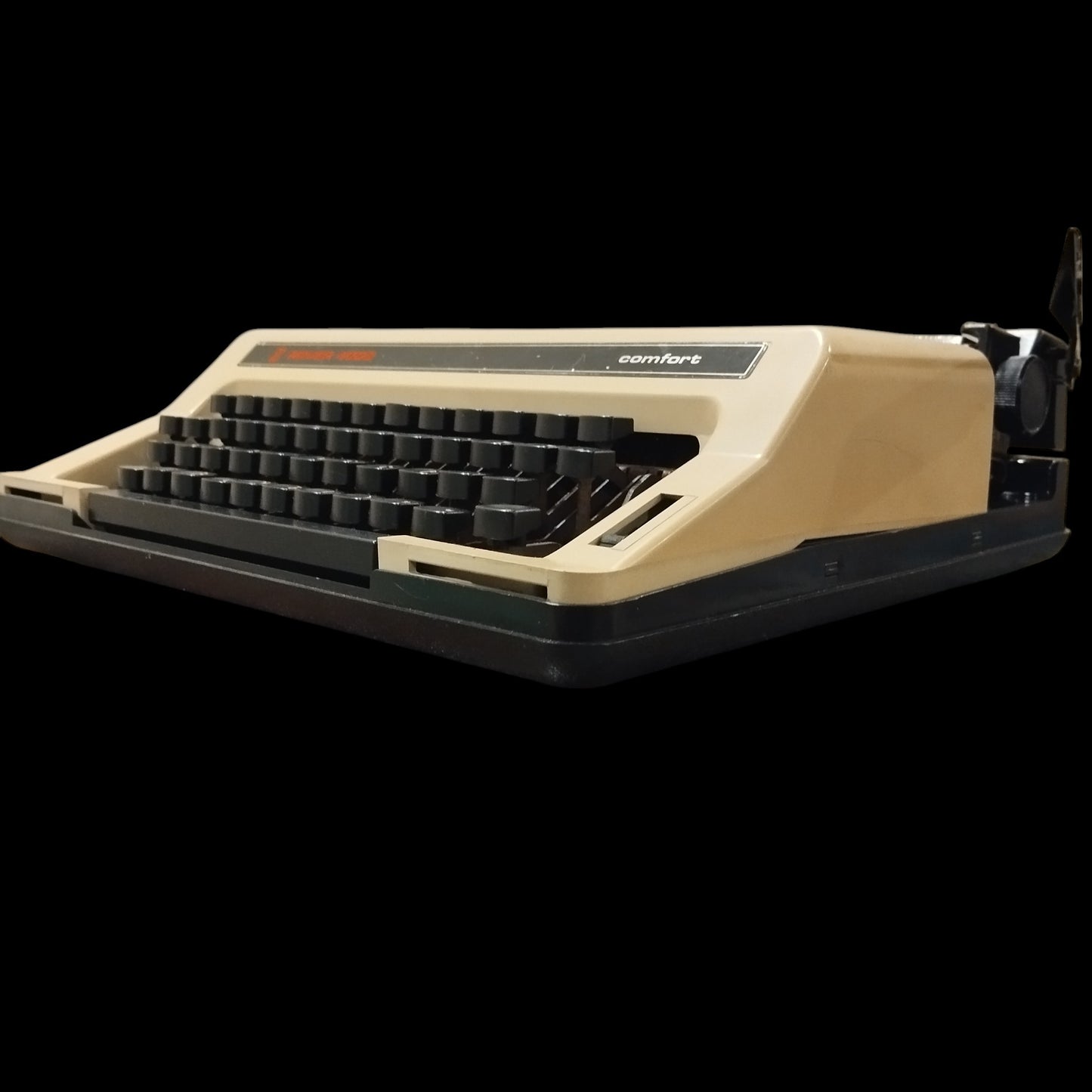 Image of Rover 4000 Comfort Urdu Arabic Typewriter. Available from universaltypewritercompany.in